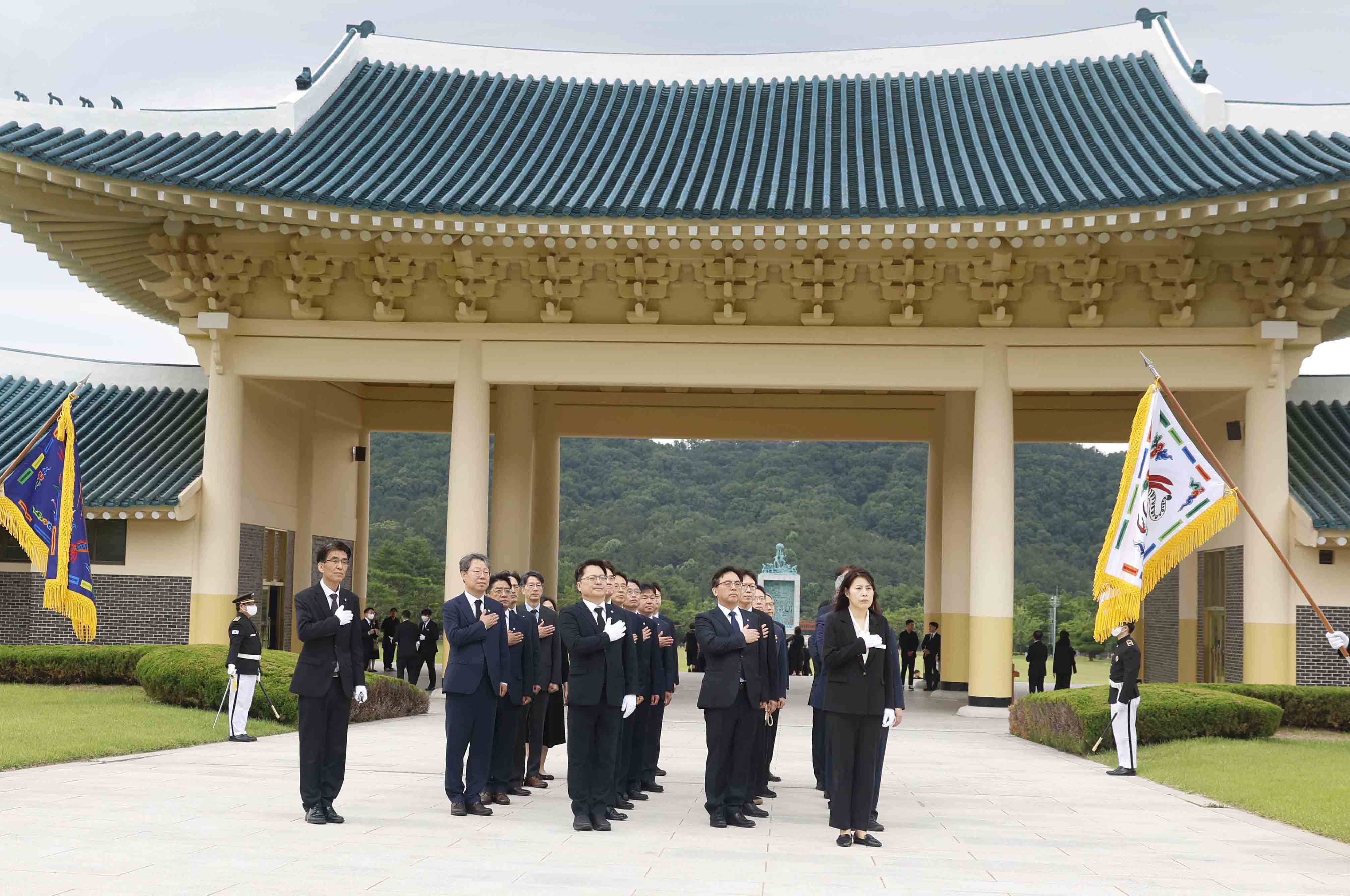 2026년 호국보훈의 달 맞아 국립대전현충원 참배 8
