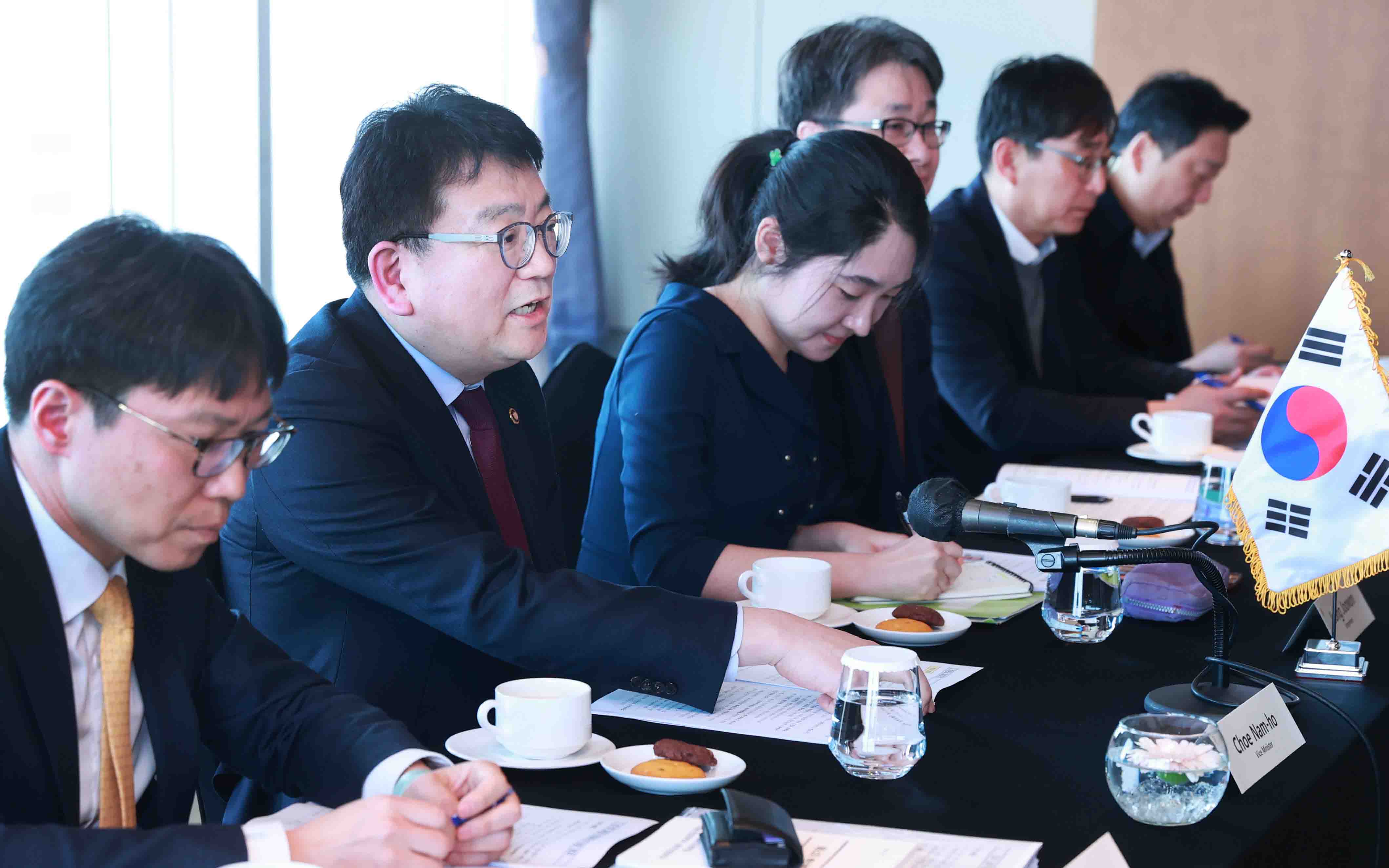 영국 에너지안보탄소중립부 차관 면담 3