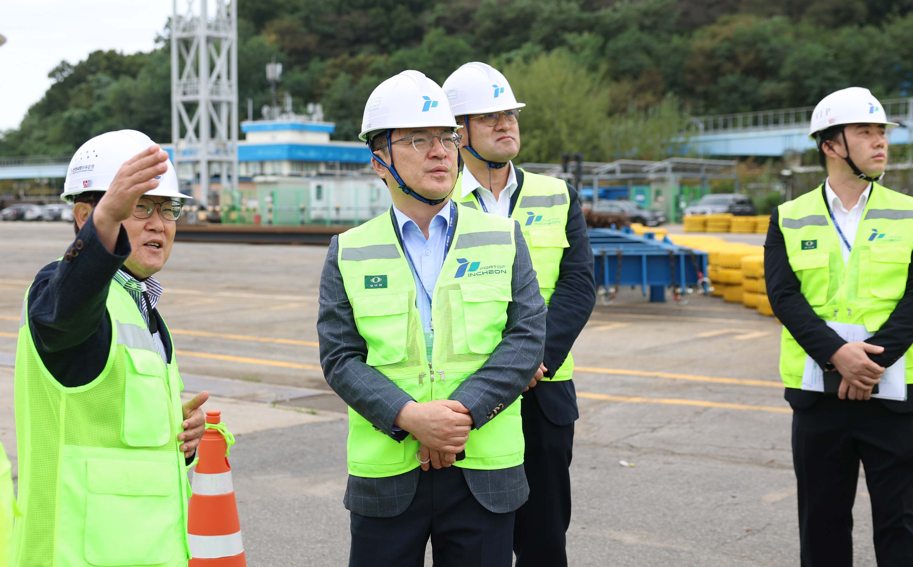 수도권 수출입 관문인 인천신항 현장방문 4