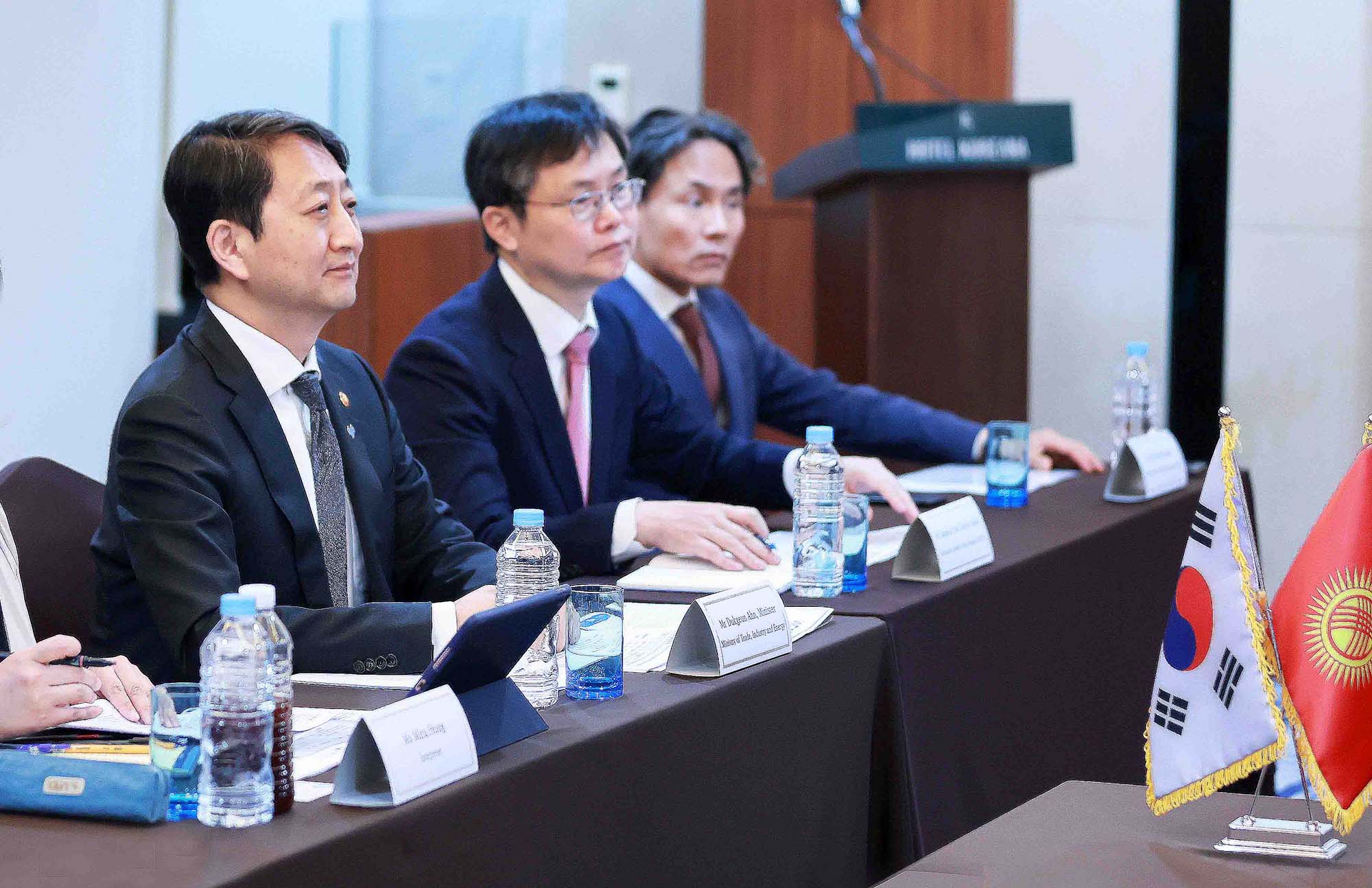 키르기스스탄 에너지부 장관 2