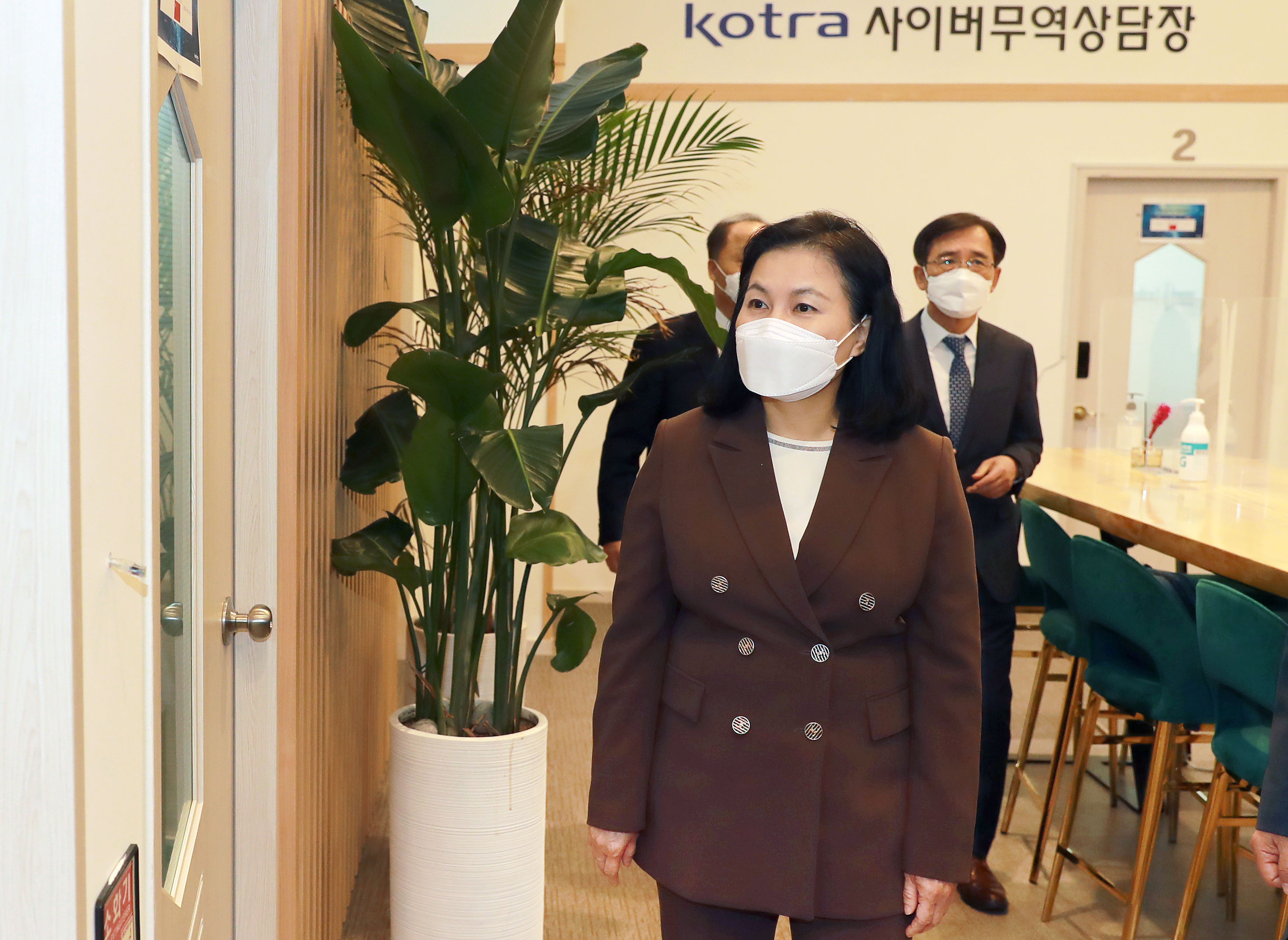 소상공인 수출지원센터 현판식 4