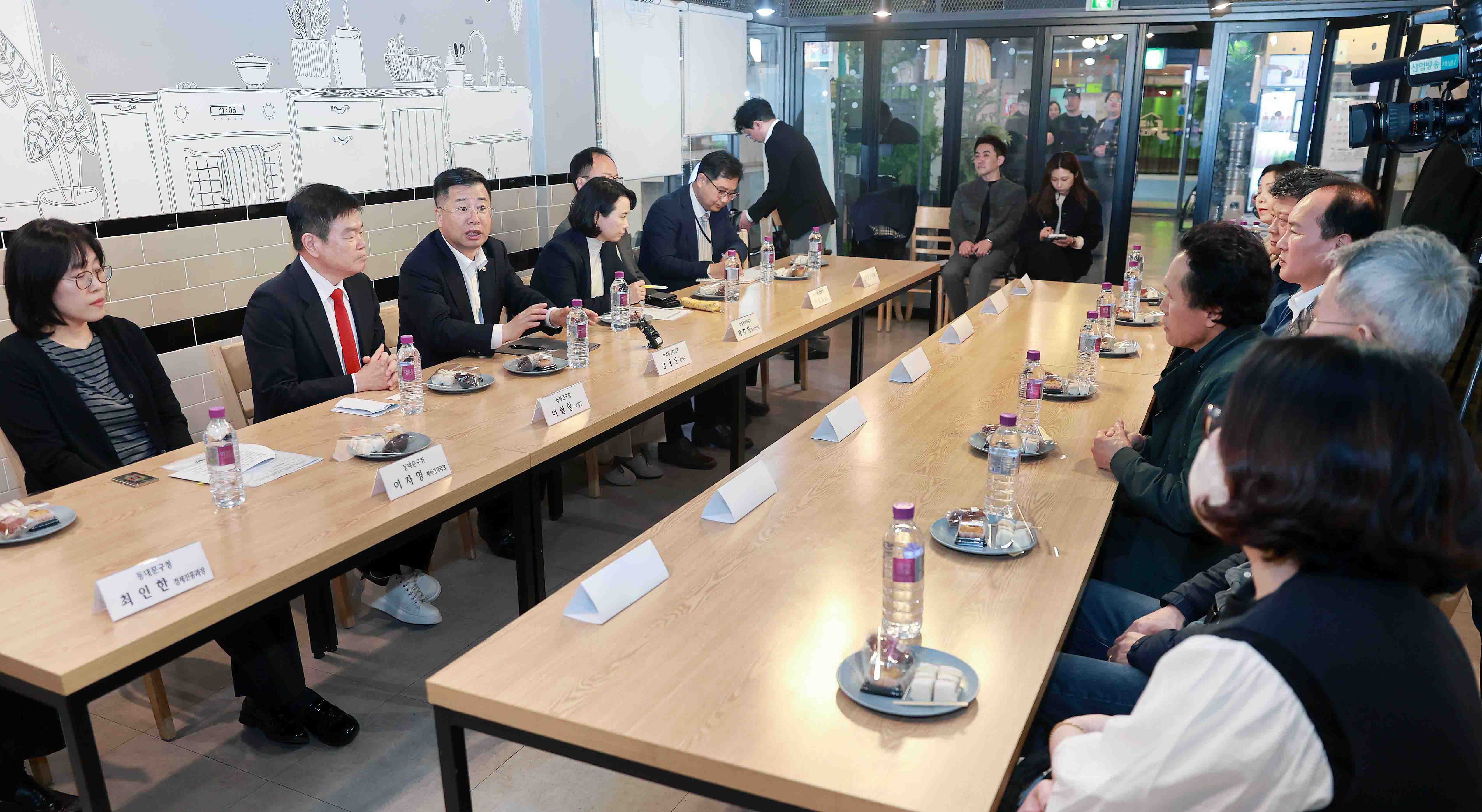 대형마트 휴일영업에 따른 전통시장 물가 동향 현장점검 5
