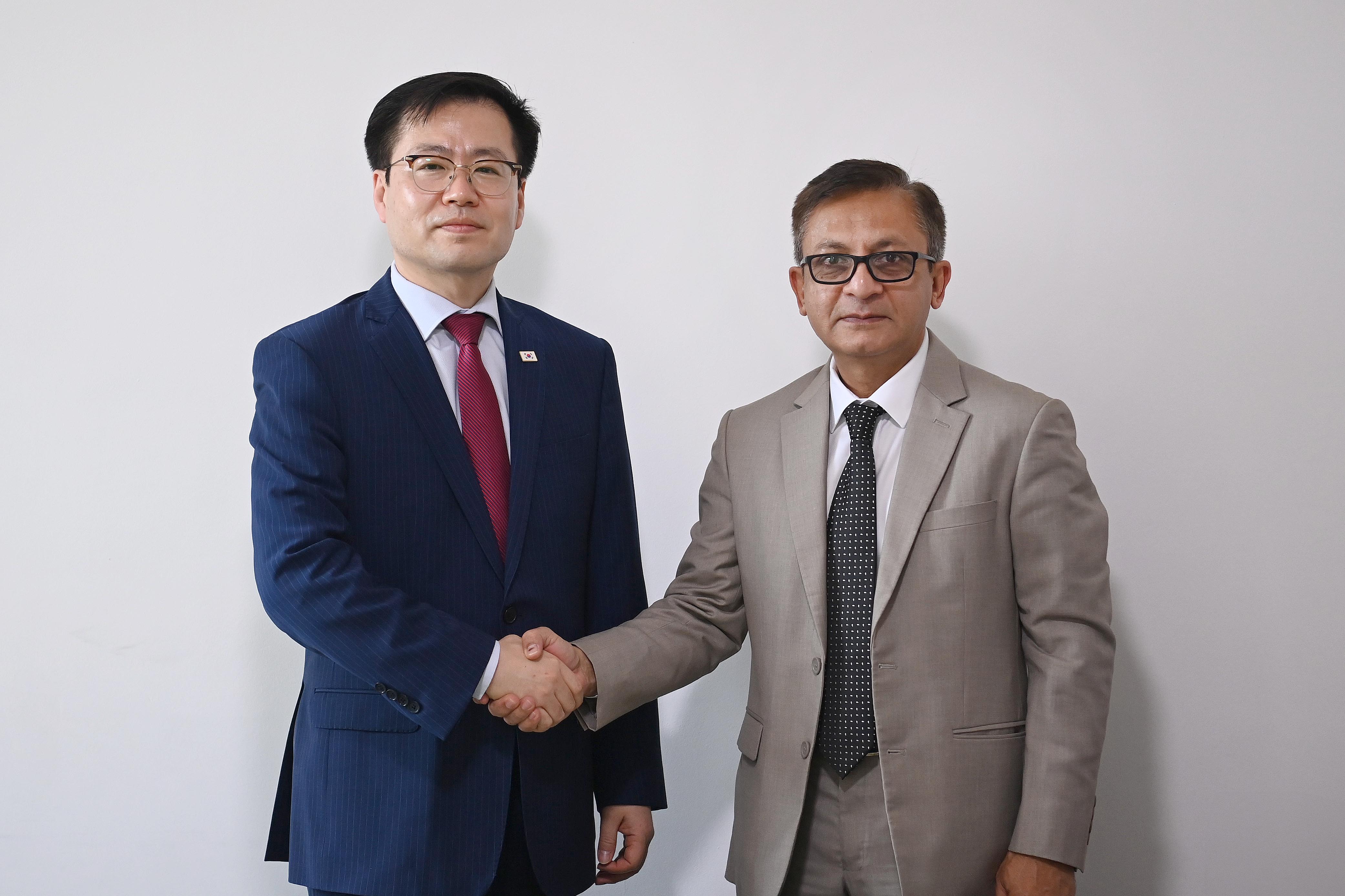 방글라데시 상무부 장관 면담 1