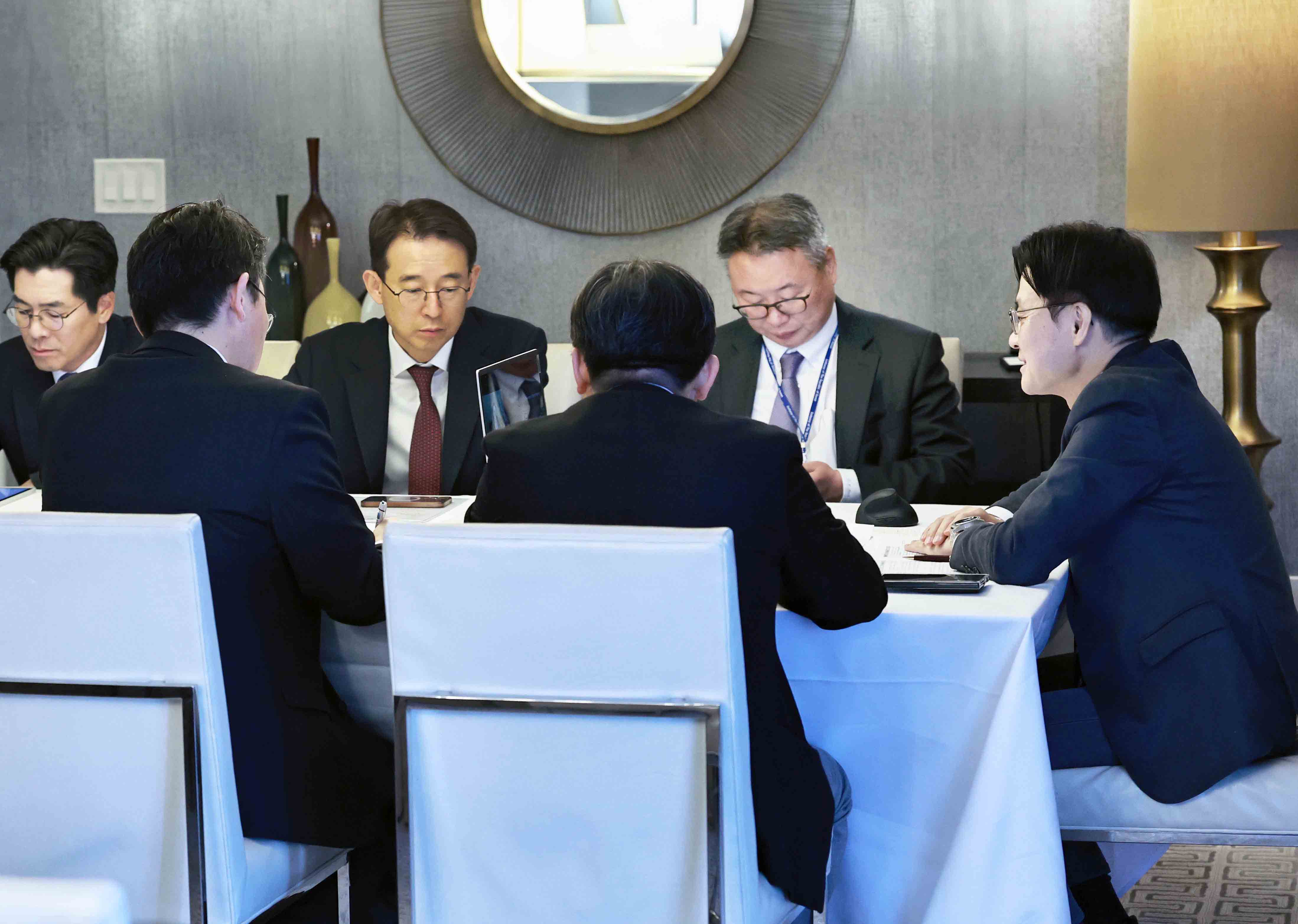 빌 해거티 미국 상원의원 면담 6