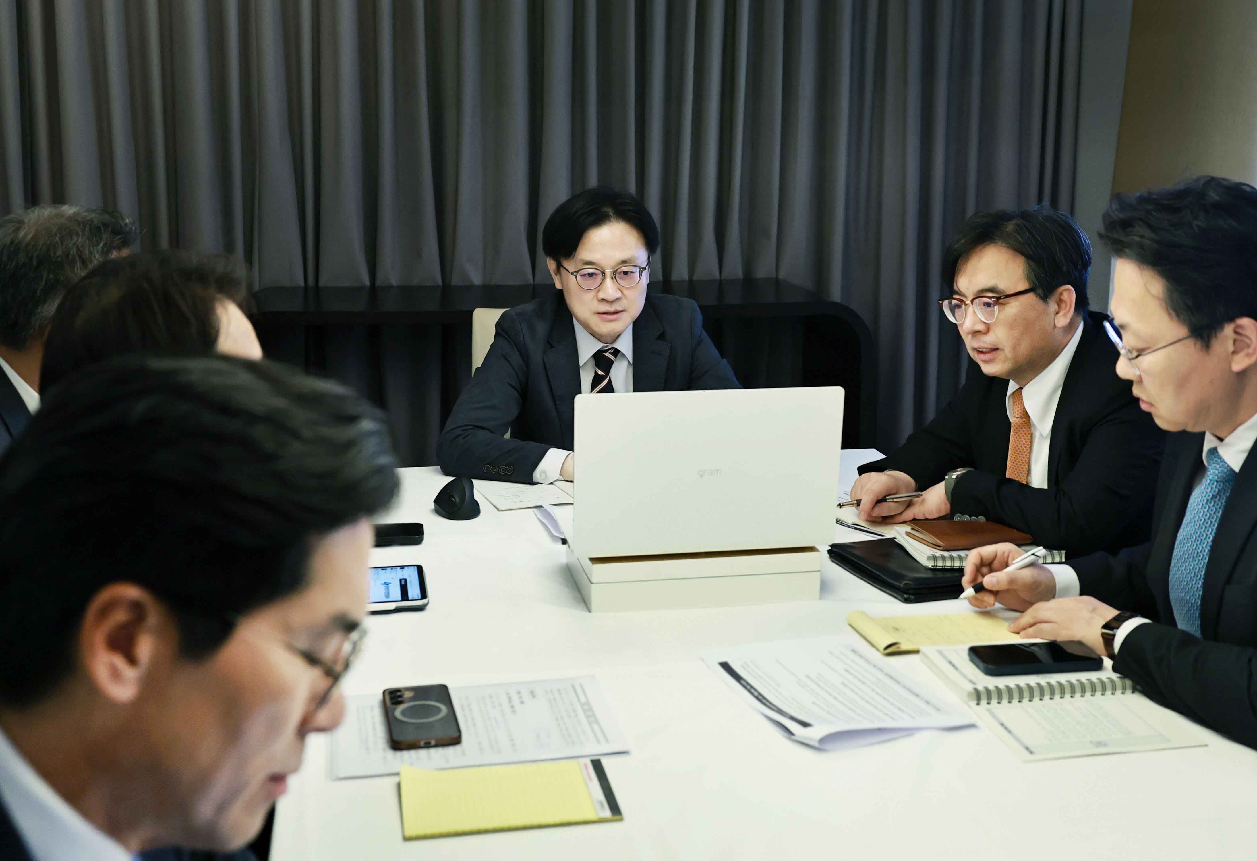 빌 해거티 미국 상원의원 면담 5