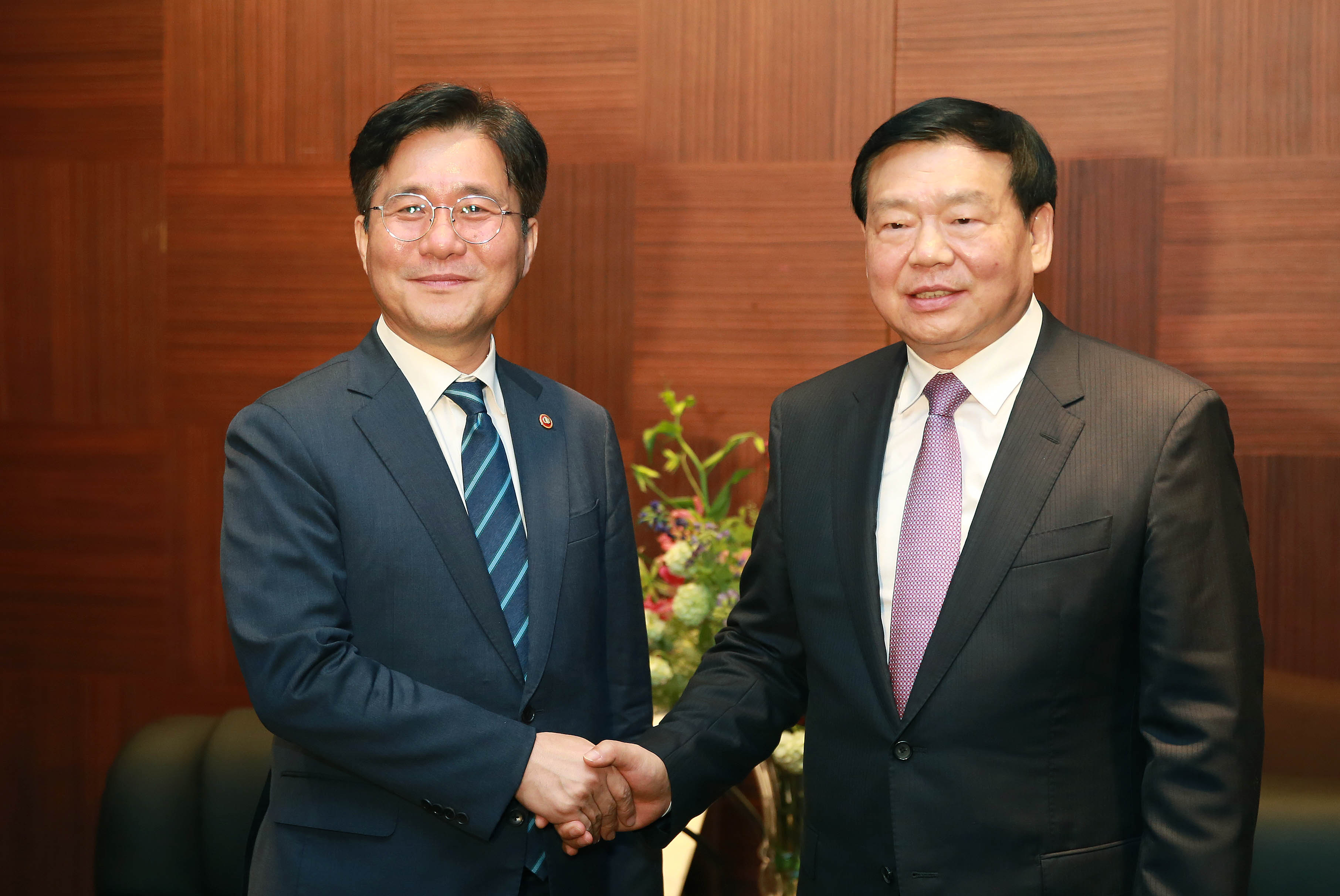 중국 강소성 당서기 면담 2