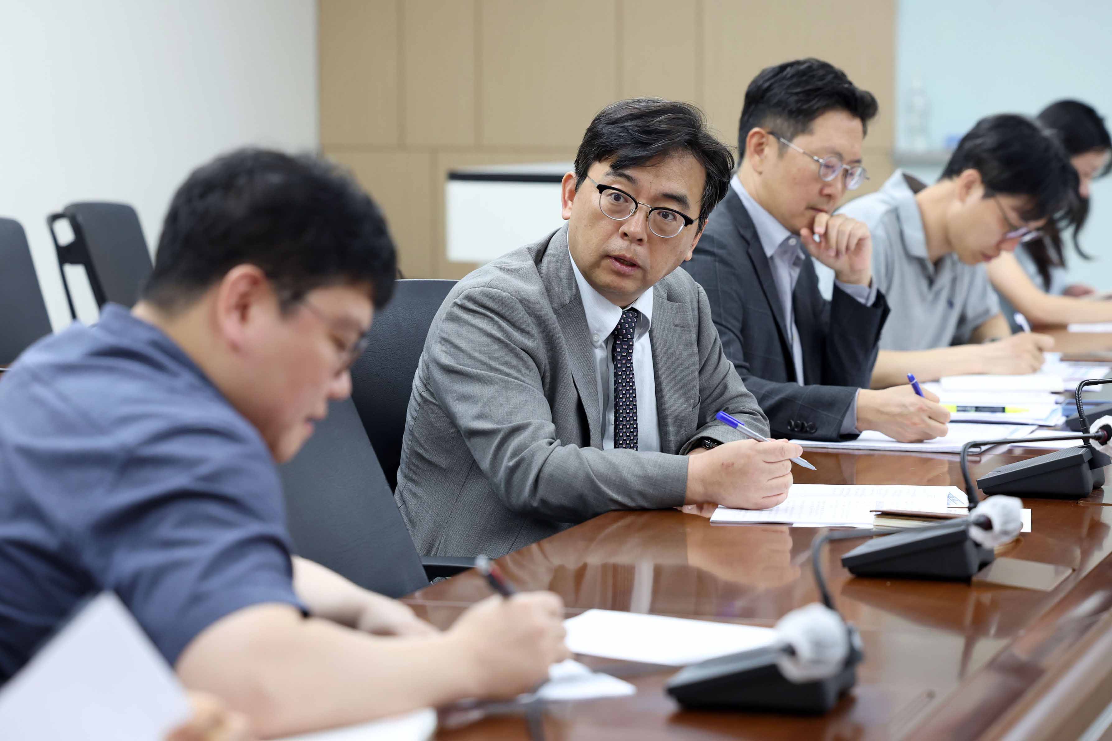2025년 9월 수출동향 점검회의 개최 6