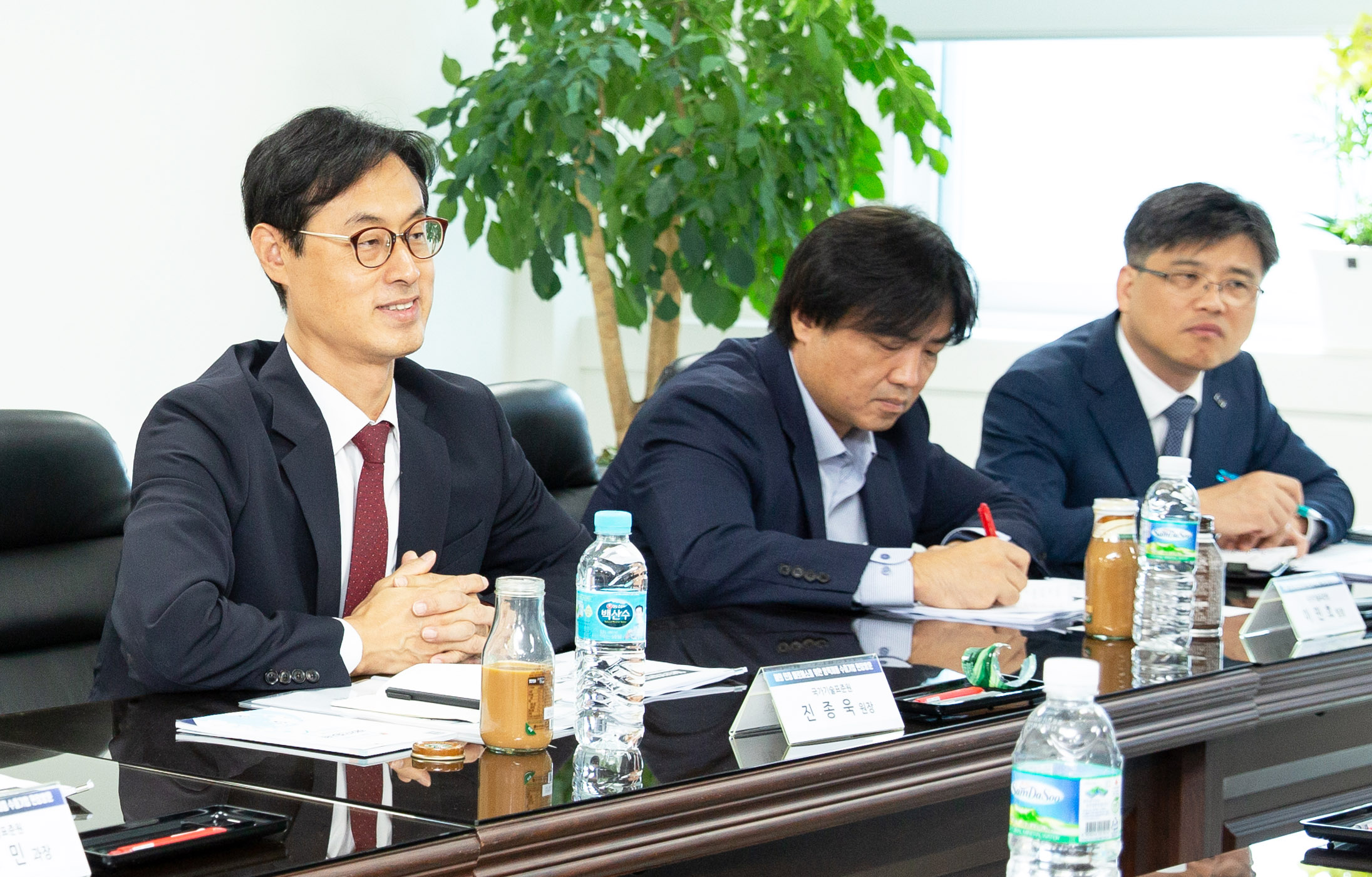해외 인증 애로해소를 위한 수출기업 현장 방문 4