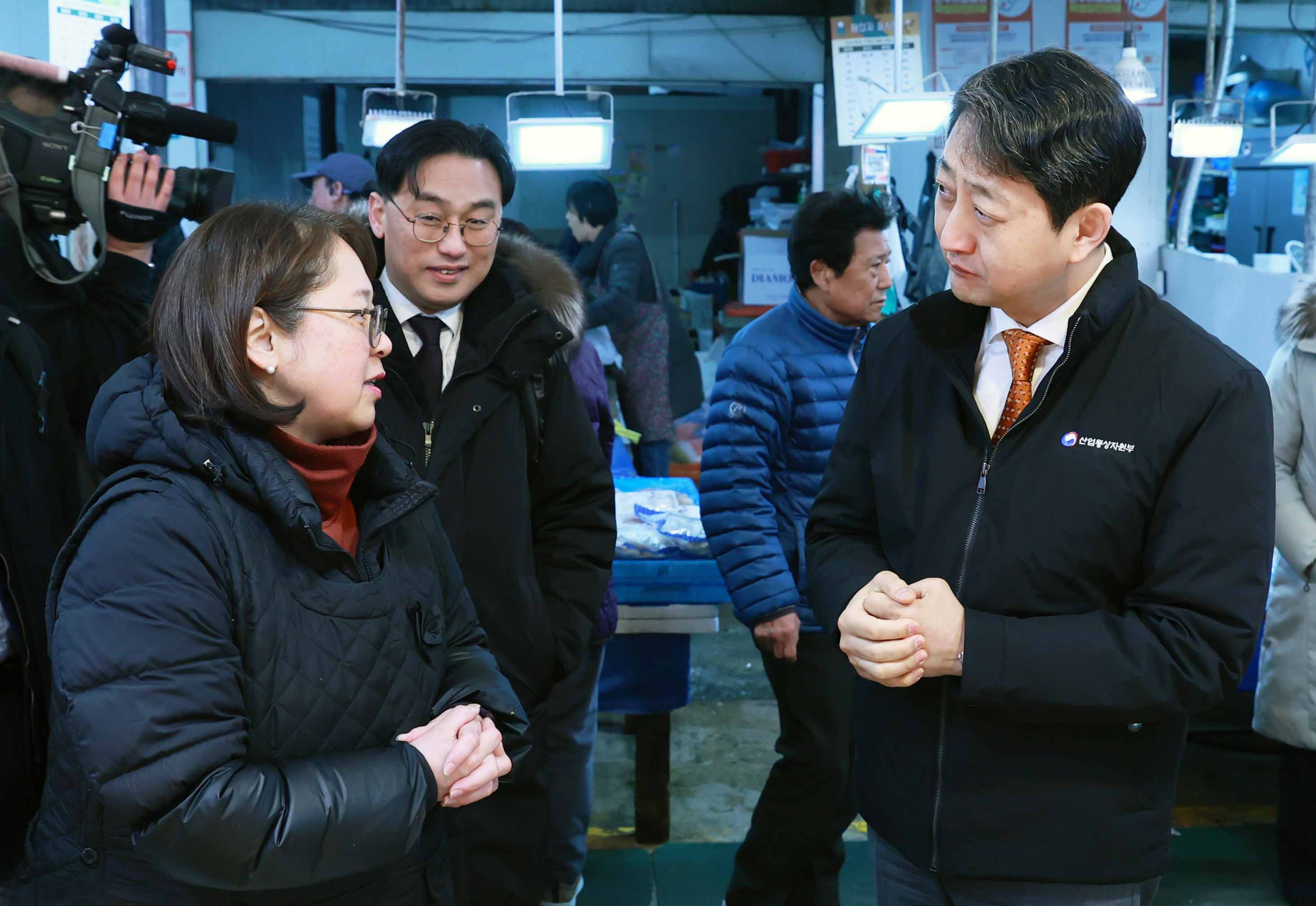 설 명절을 맞아 서울 영천시장 방문 5