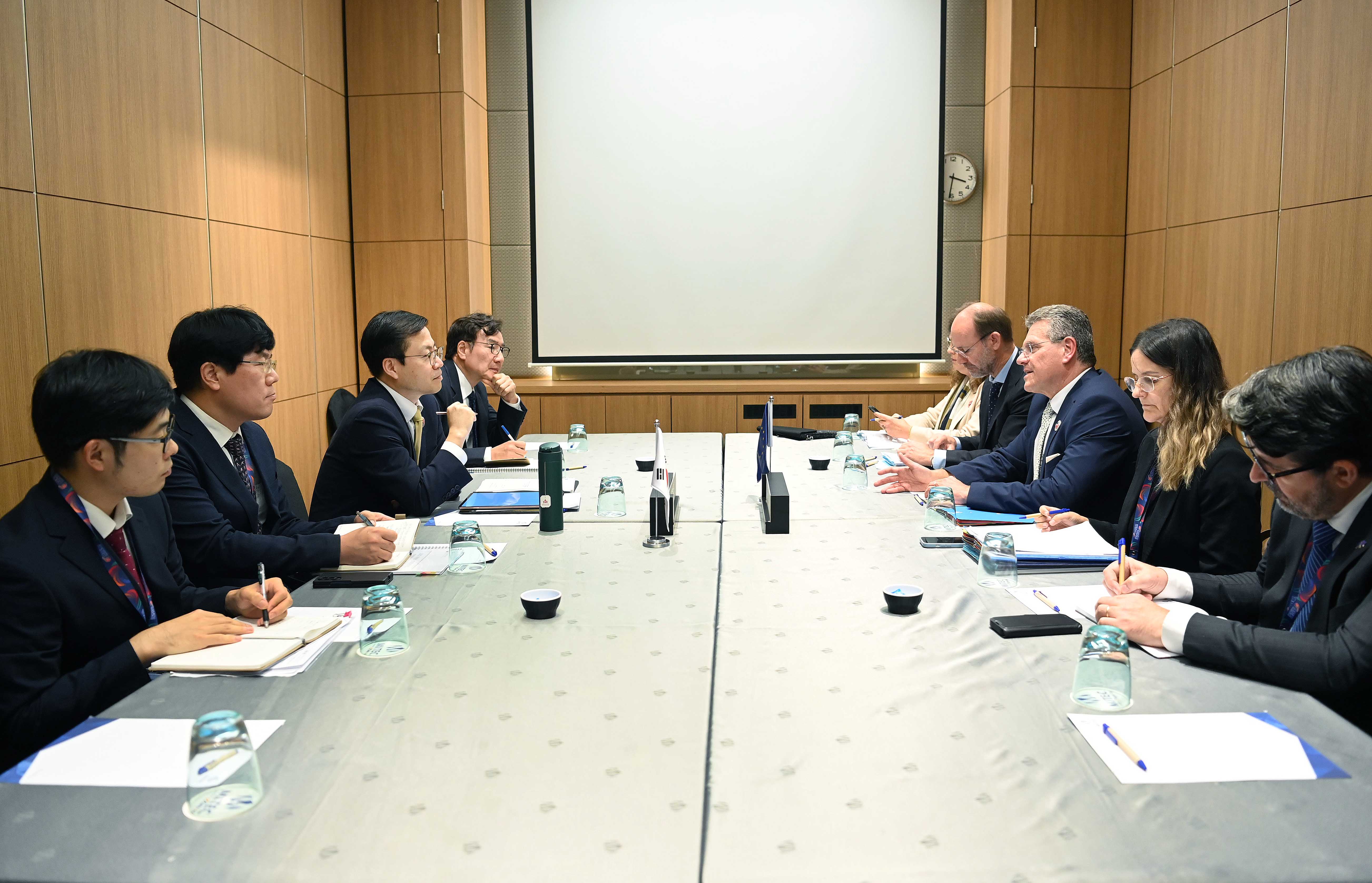 EU 통상·경제안보 담당 집행위원 면담 2