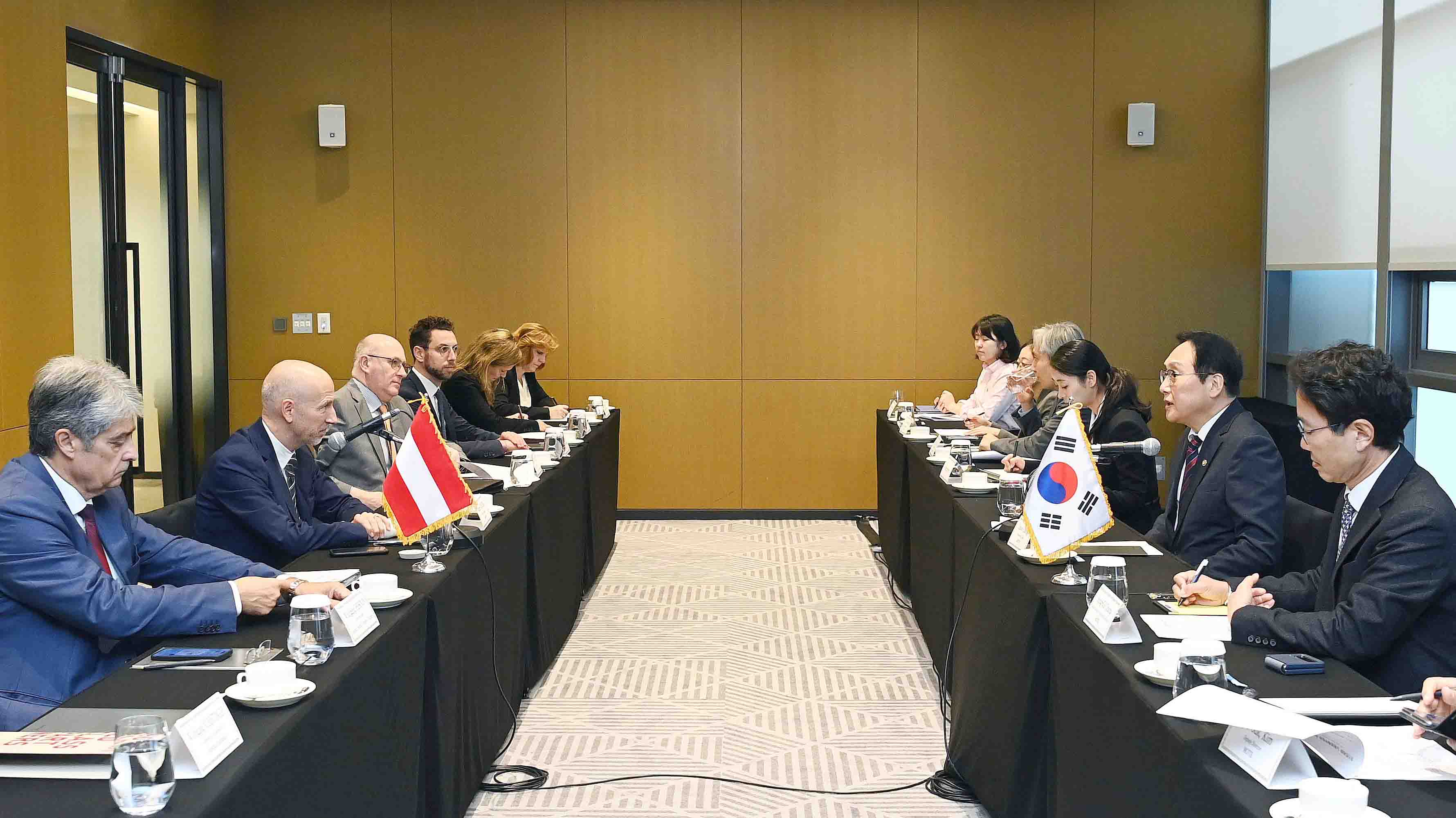 오스트리아 노동경제부 장관 면담 2