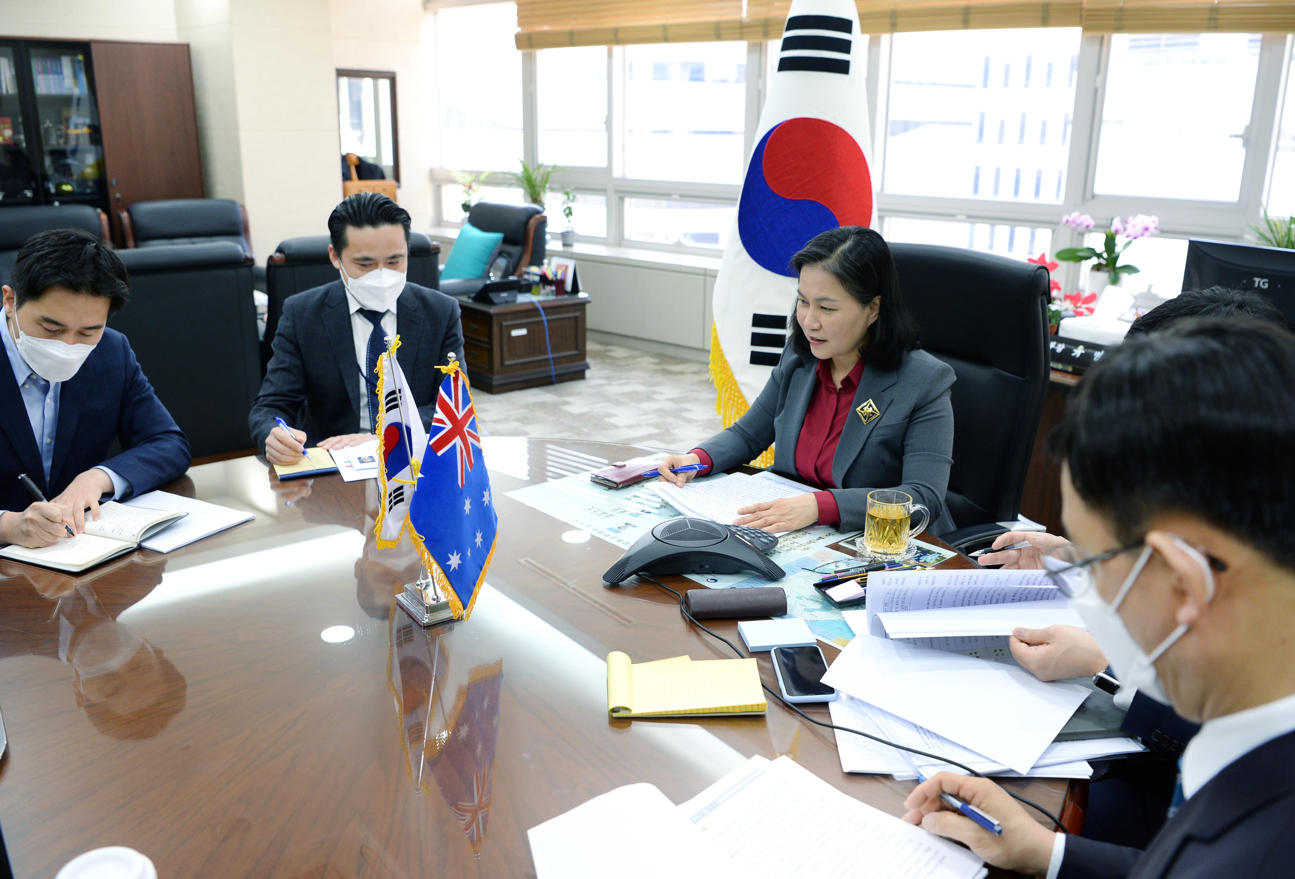 한-호주 통상장관 유선회의 3