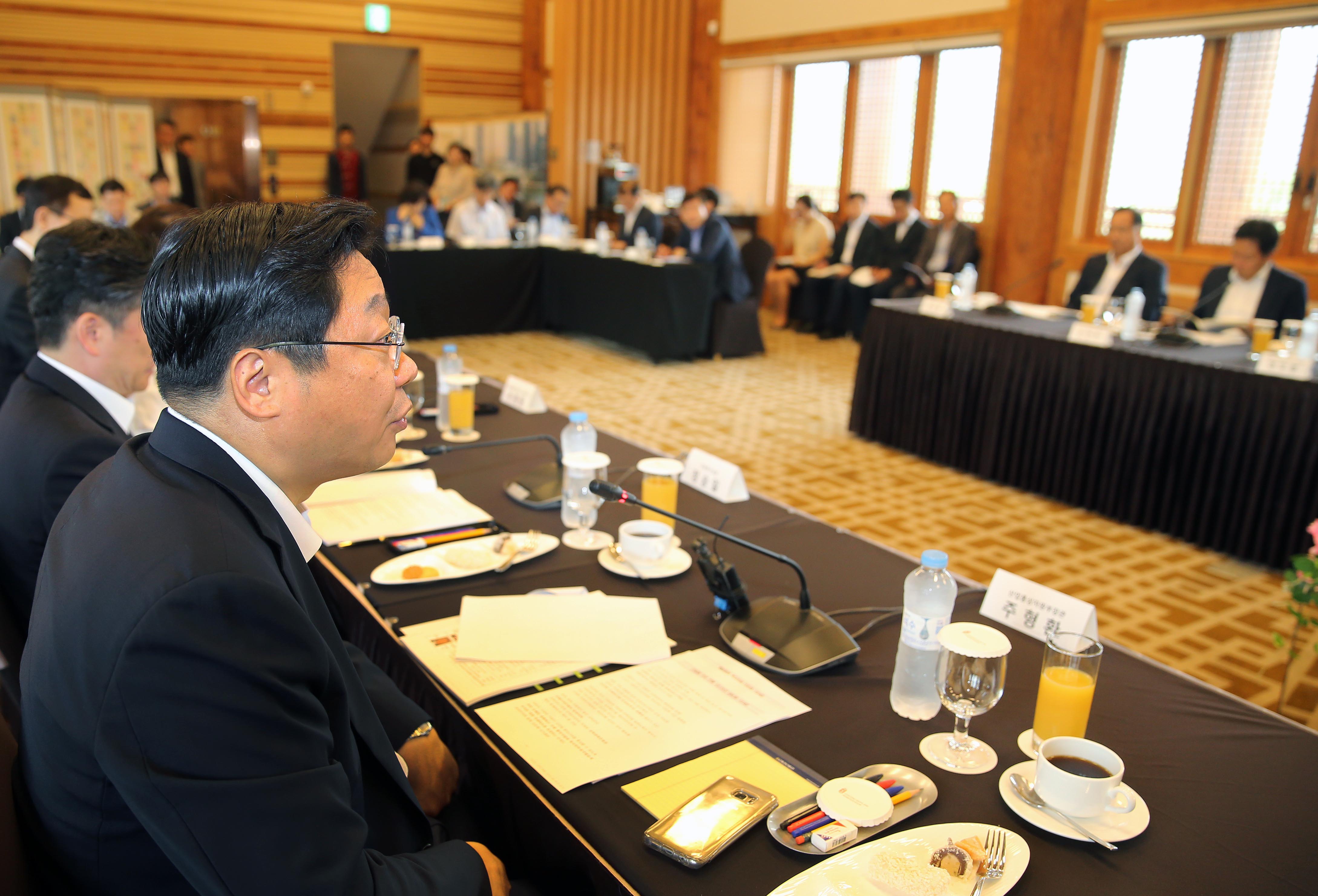경제자유구역 민관합동 간담회 4