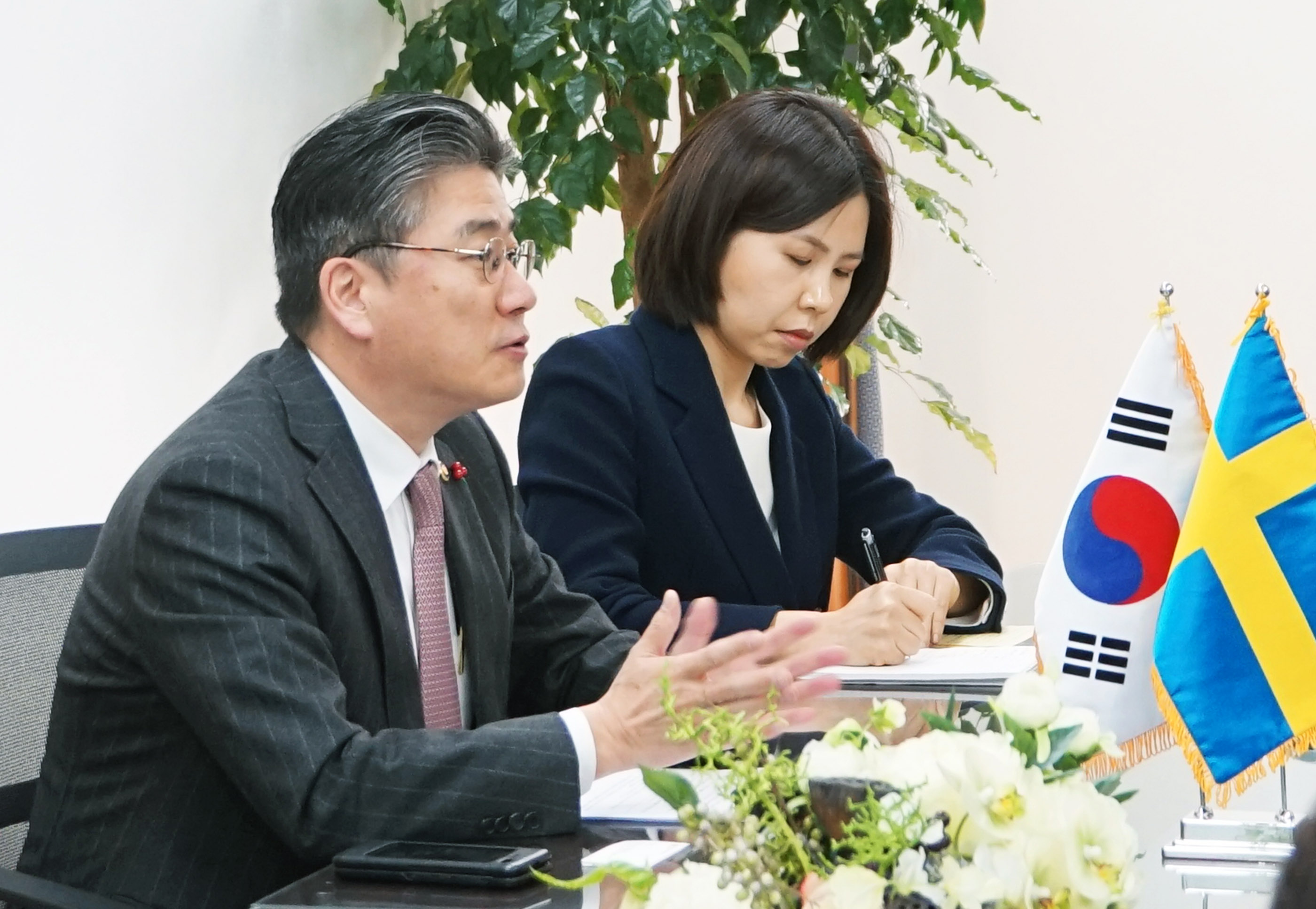 스웨덴 기업혁신부 차관 면담 3
