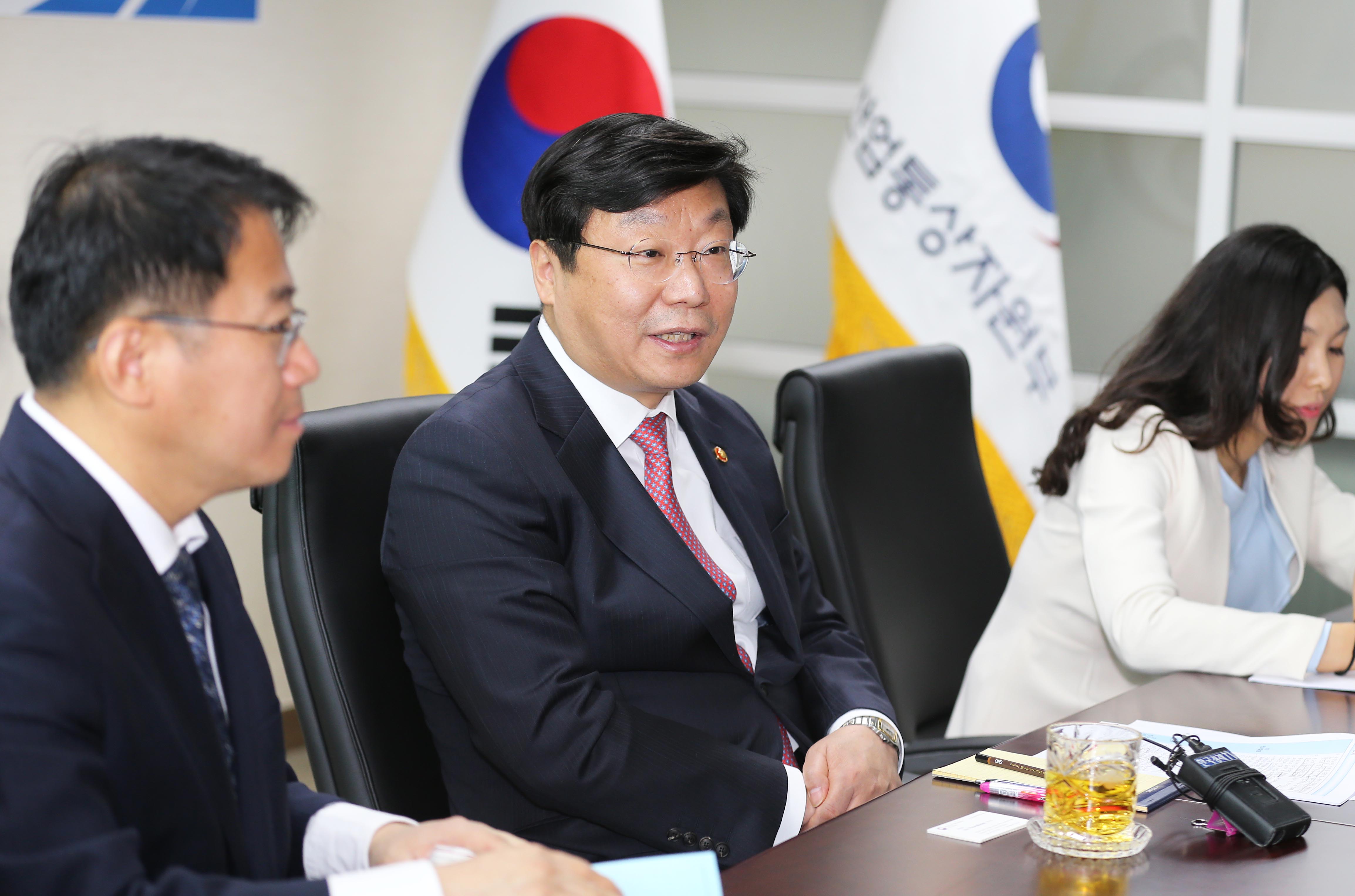 중국 강소성장 면담 및 협력협의체 설립 MOU 체결식 3