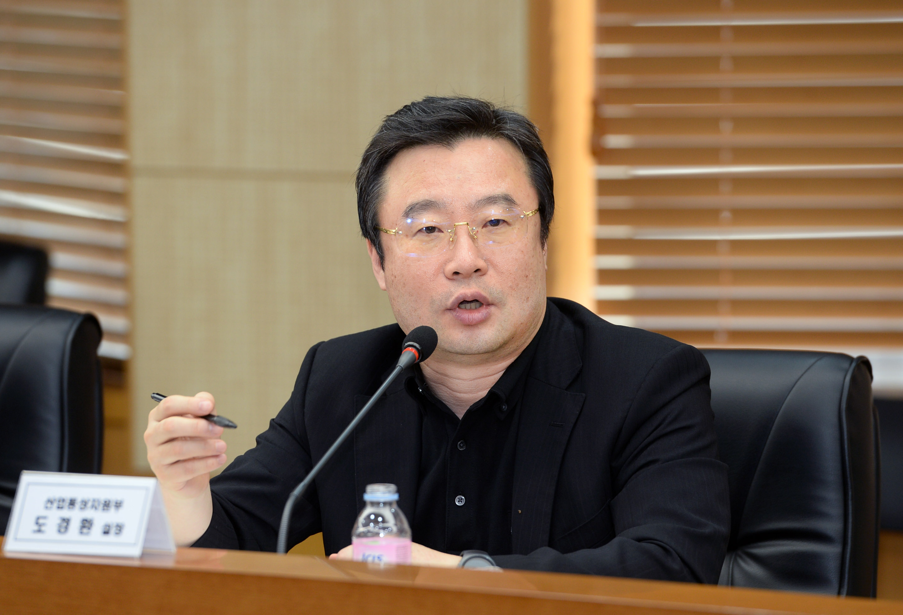 기업활력법 관련 중견기업 간담회 4