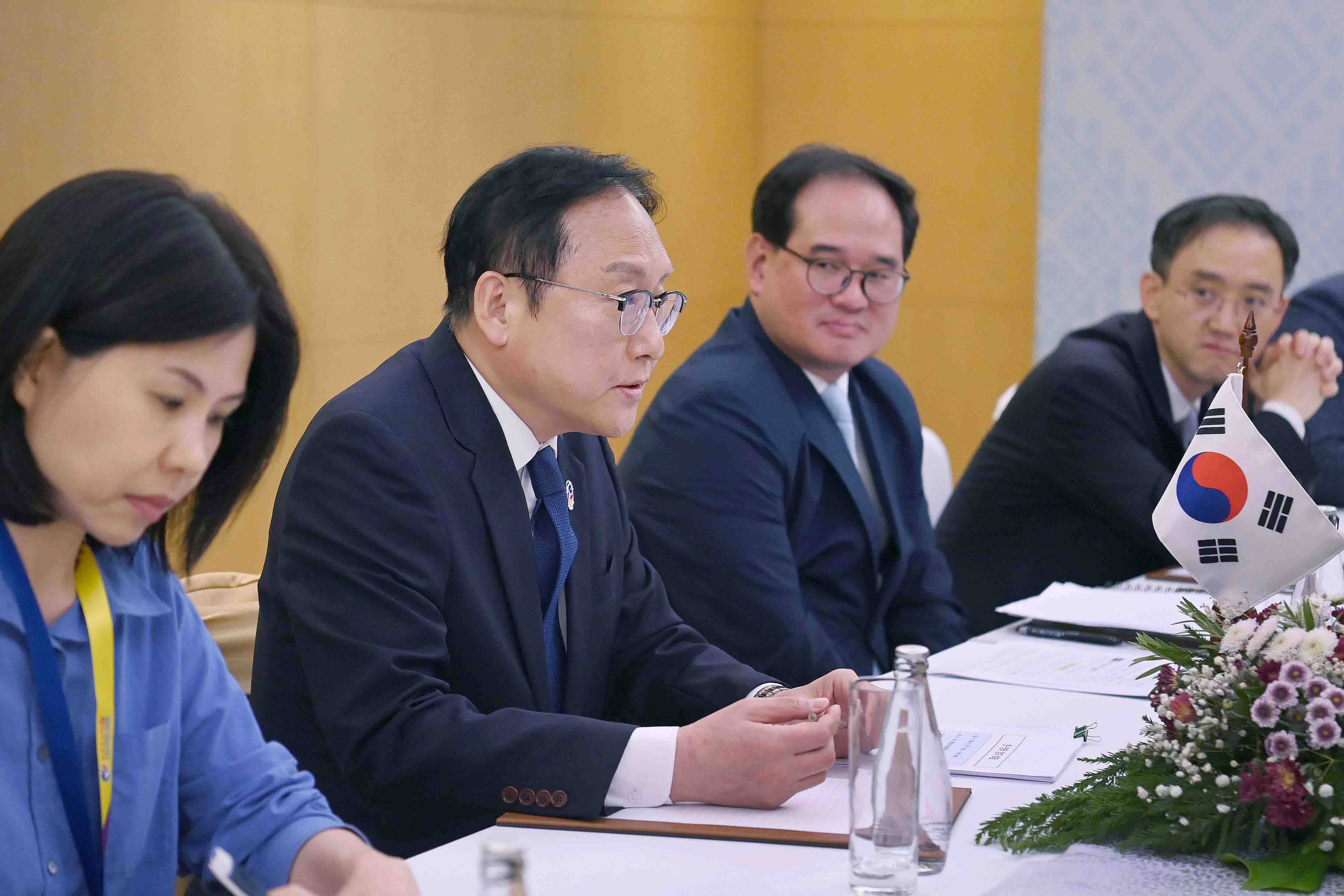 영국 무역정책·경제안보 부장관 면담 3