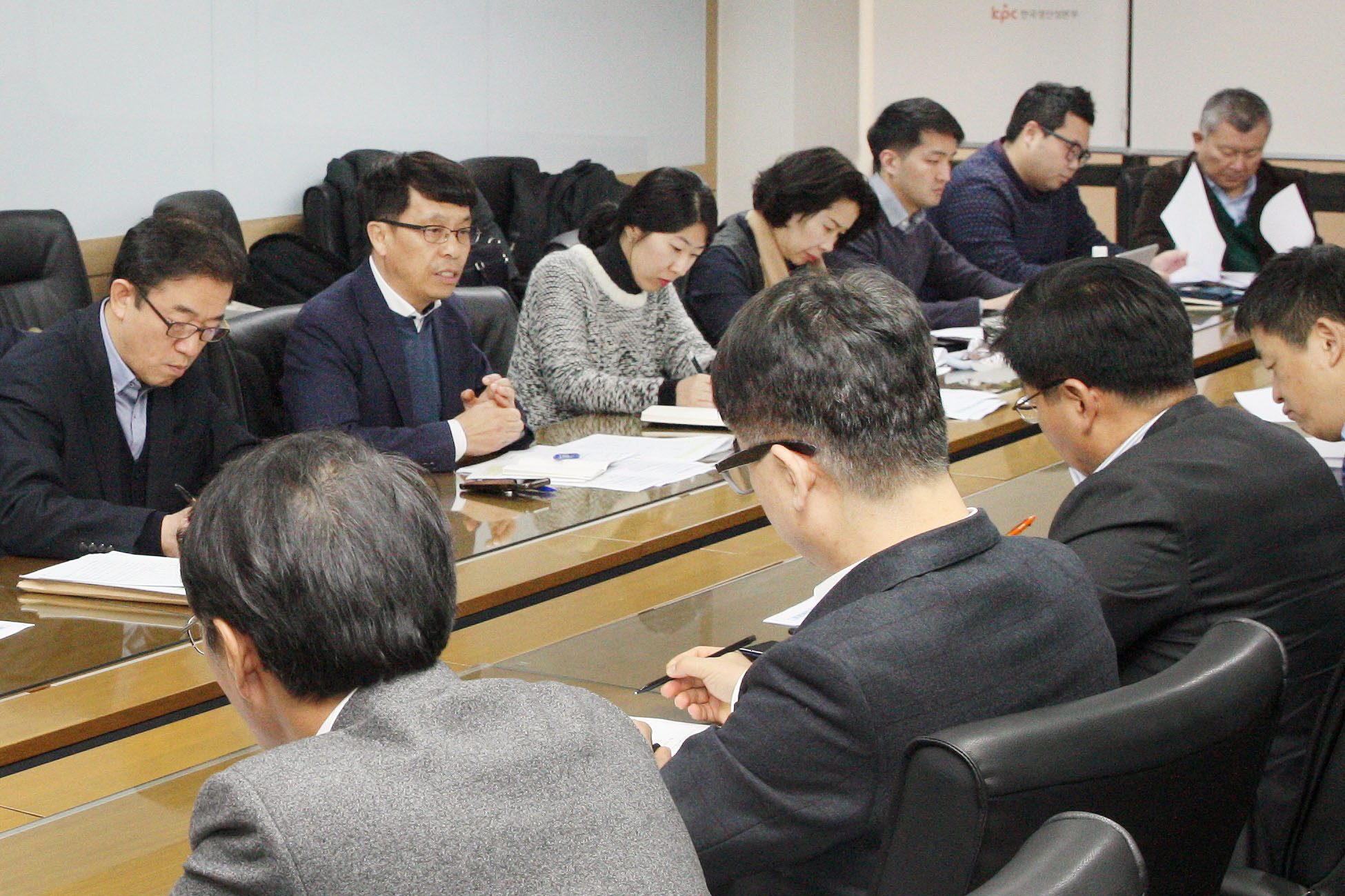 신종 코로나바이러스 관련 기업상황 점검반 회의 1