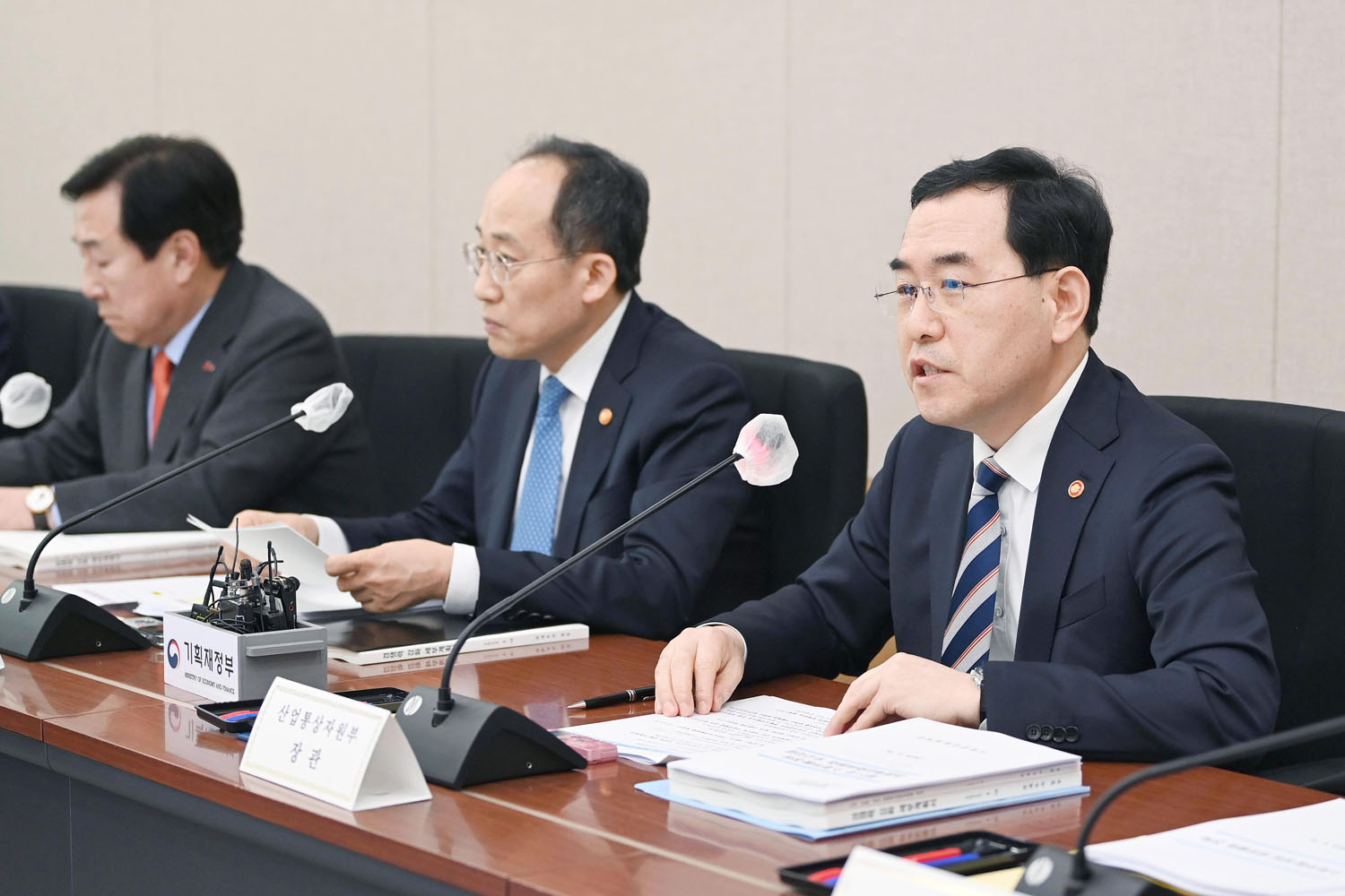 제11차 소재·부품·장비 경쟁력강화 위원회 개최 2