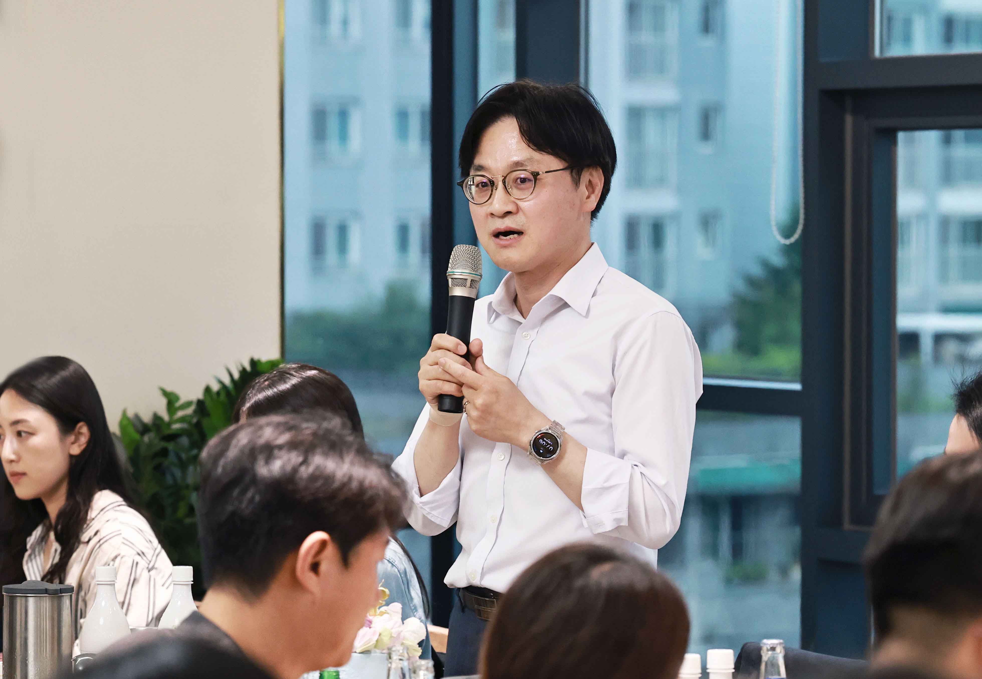 산업통상부 출입기자단 간담회 개최 3