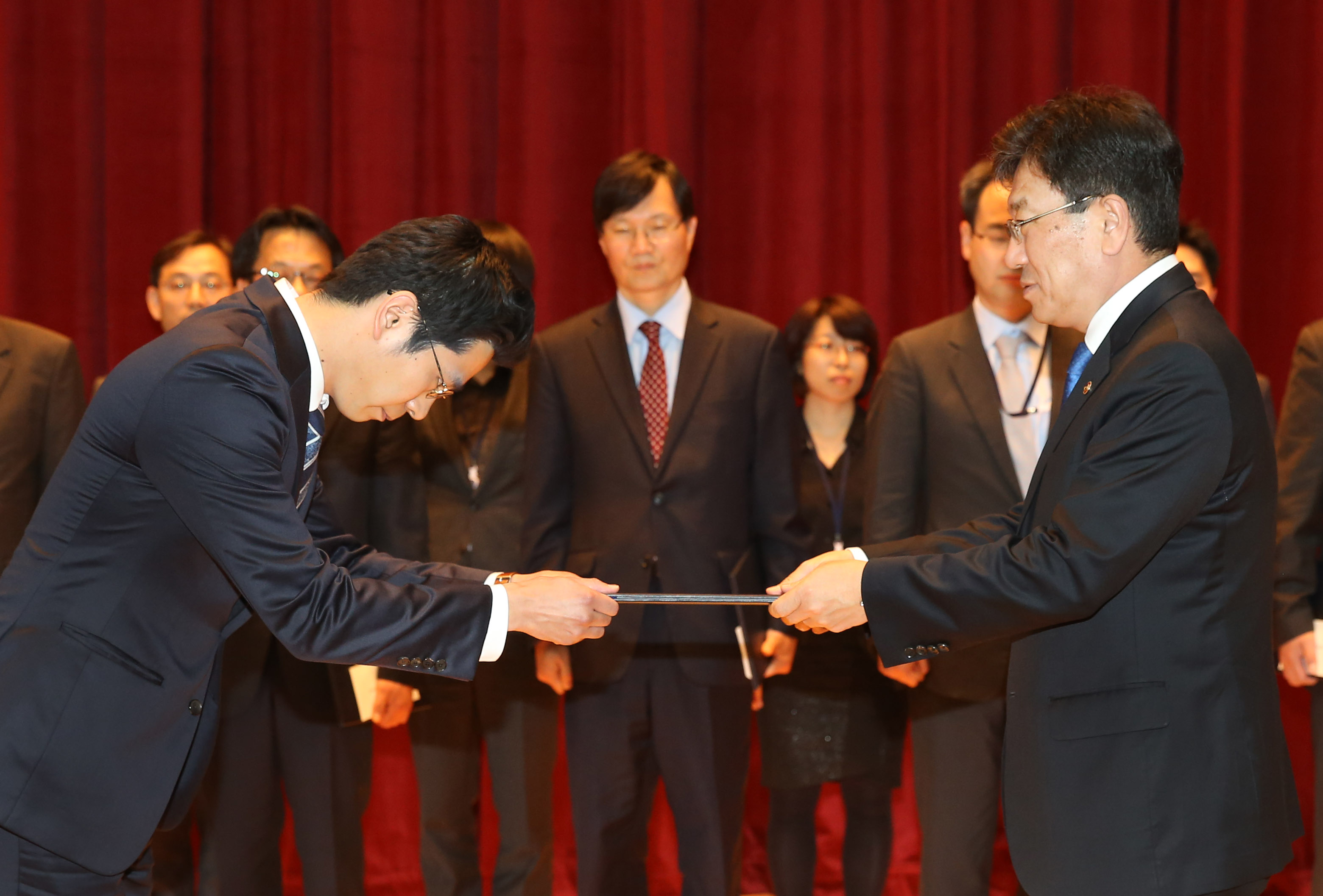 2015년 4월 산업통상자원부 직원조회 4