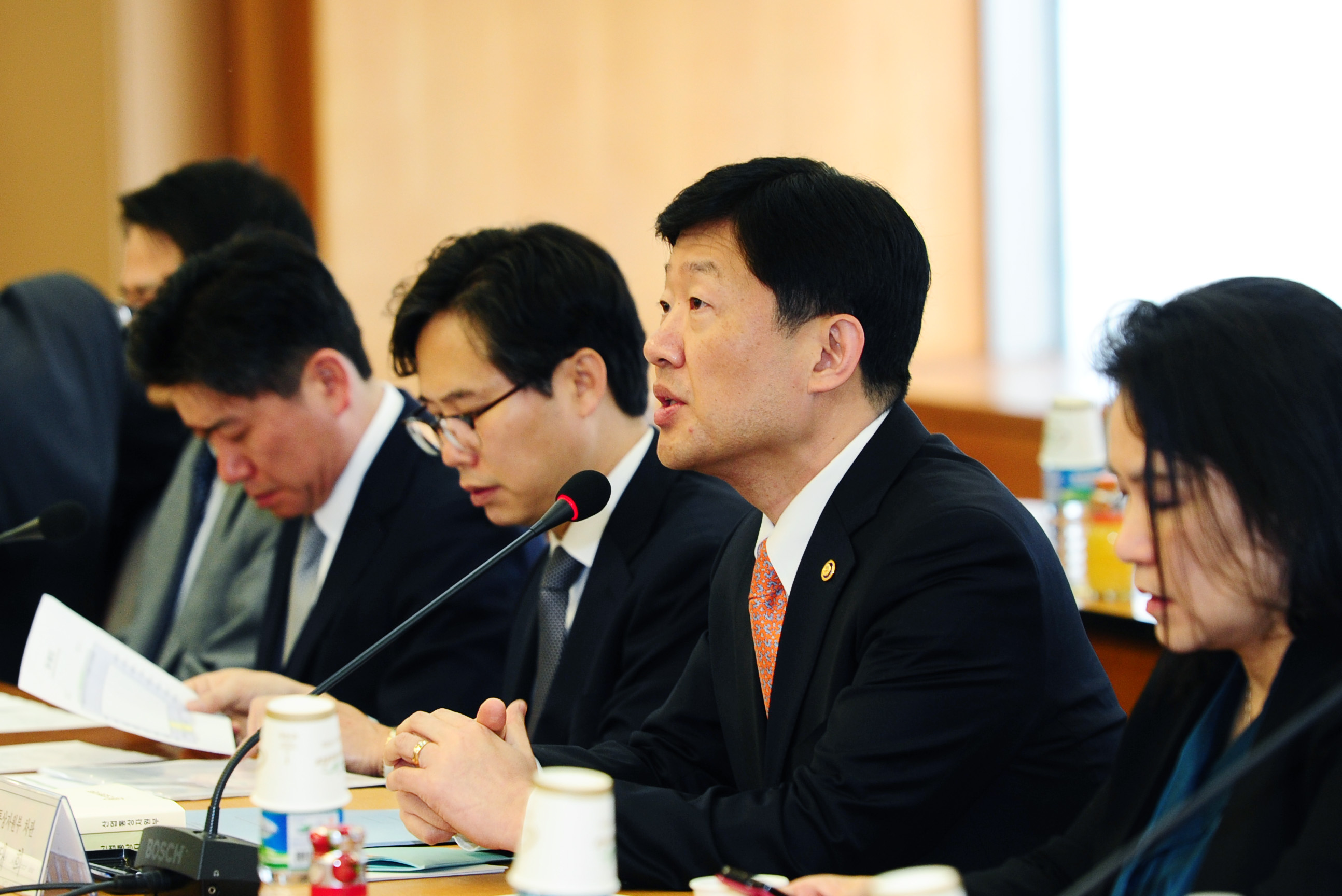 산업부-상무관 수출전략회의 개최 1