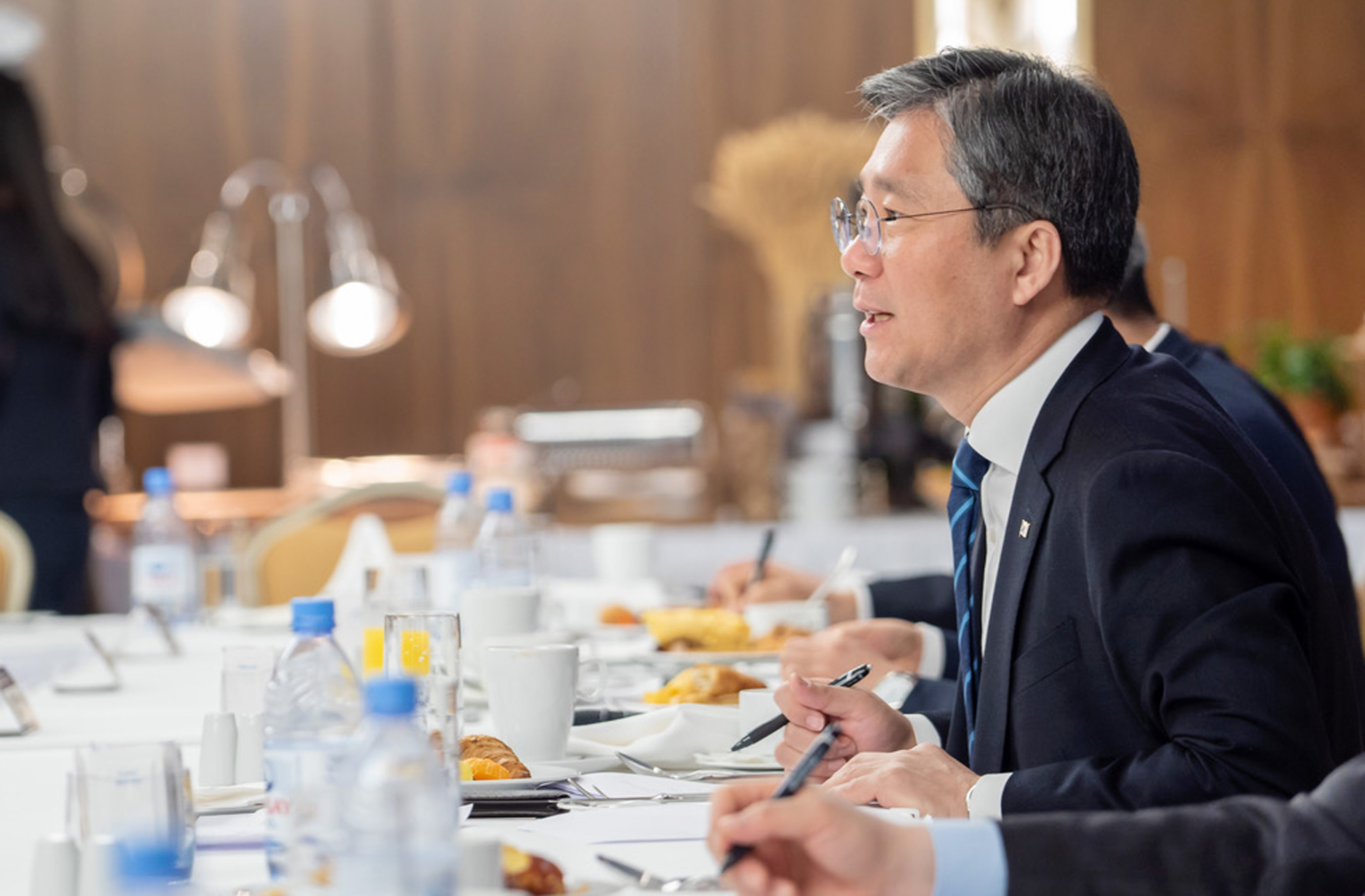 카자흐스탄 경제사절단 조찬 간담회 3
