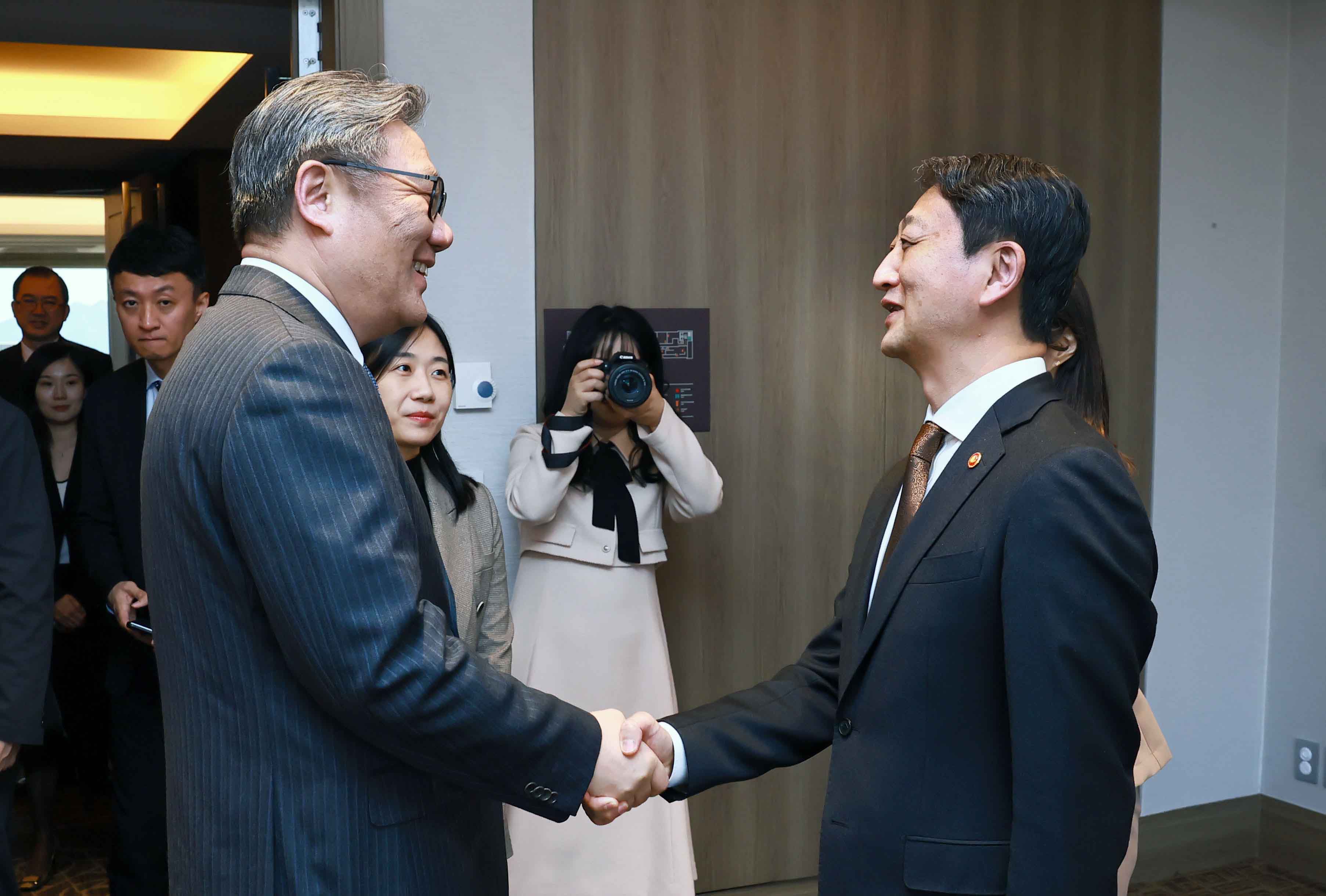 중국 상무부 부장 면담 5