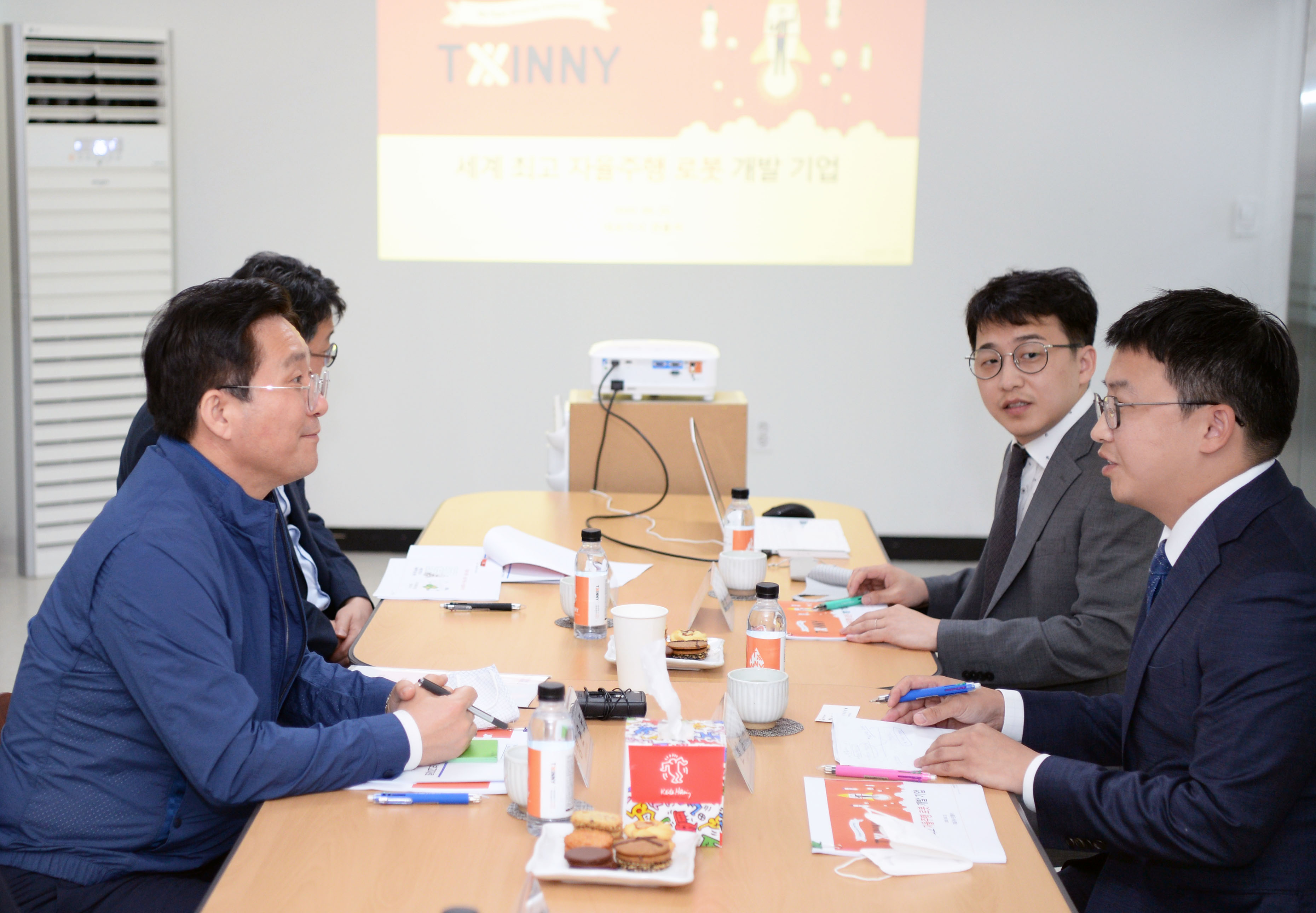 비대면 서비스 로봇 제조기업인 트위니 현장방문 5