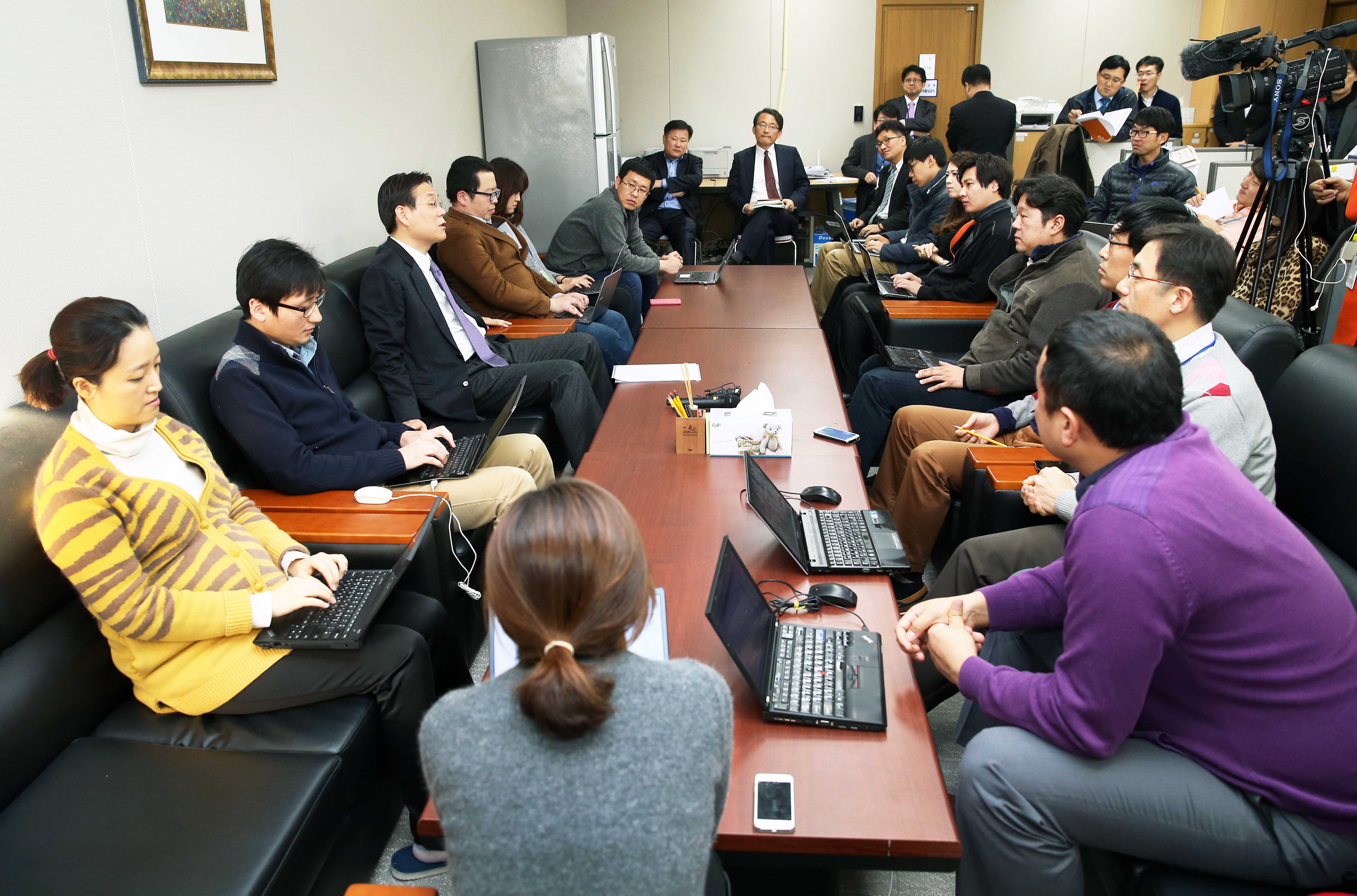 산업부 주요현안 관련 브리핑 5