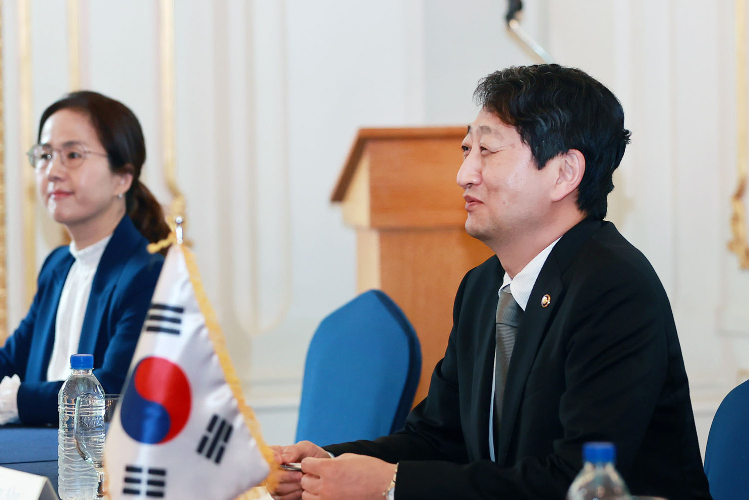스위스 경제교육연구부 장관 면담 4