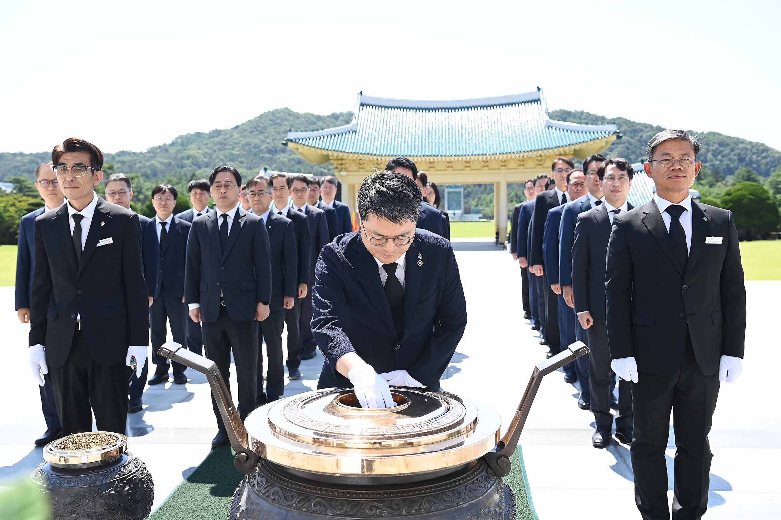 2025년 산업통상자원부 국립대전현충원 참배 2