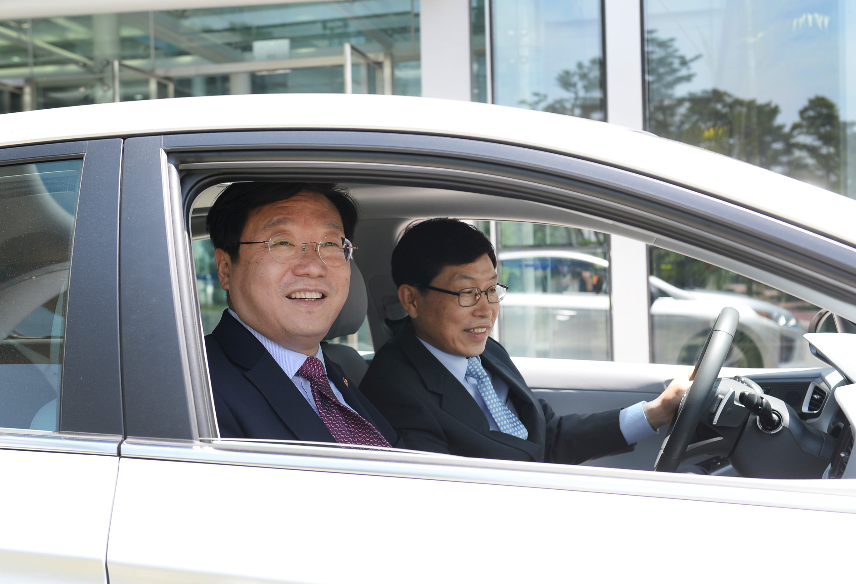 친환경차 기술개발 현장 방문 5