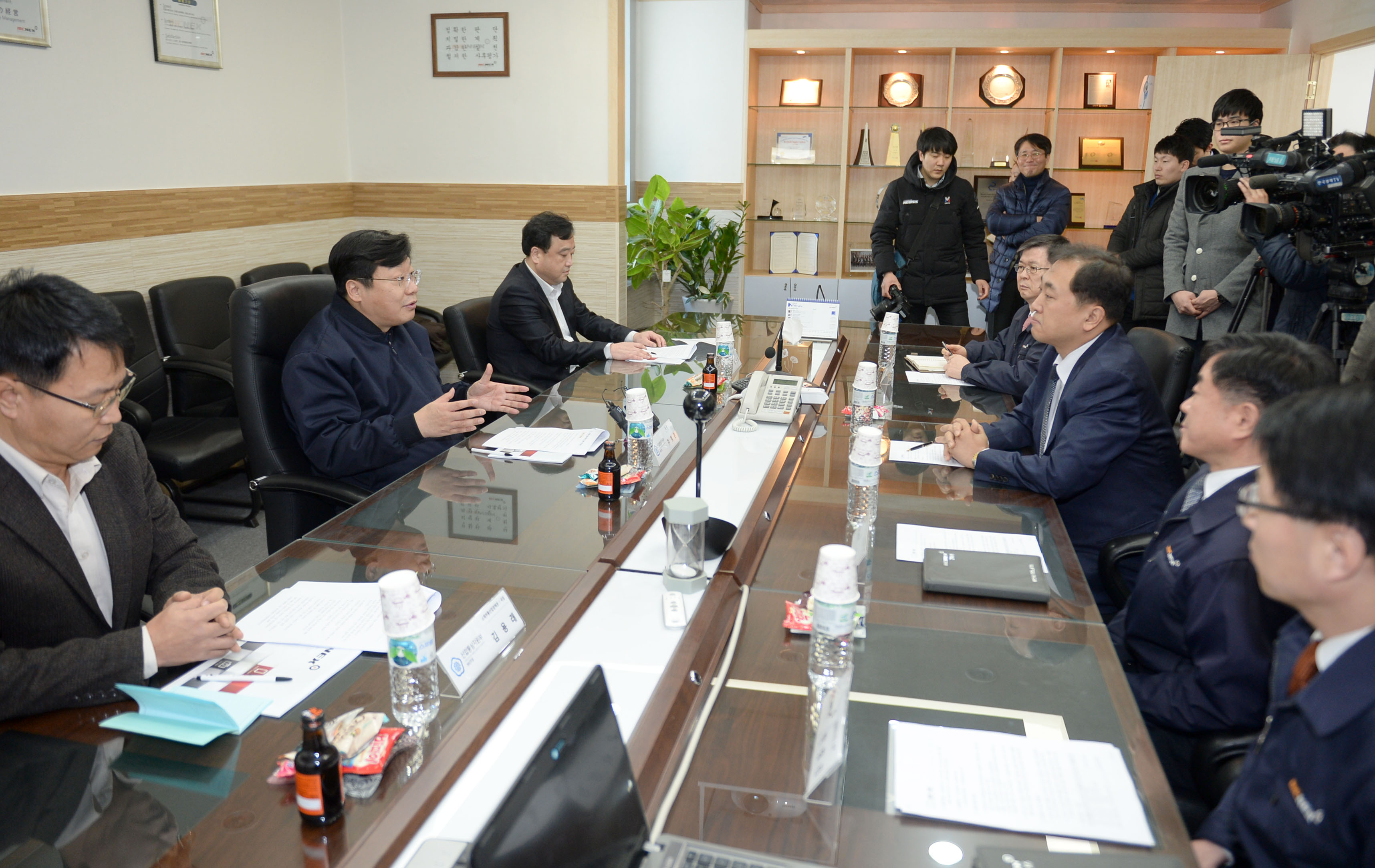 자동차융합부품 수출기업인 (주)엠씨넥스 현장방문 5