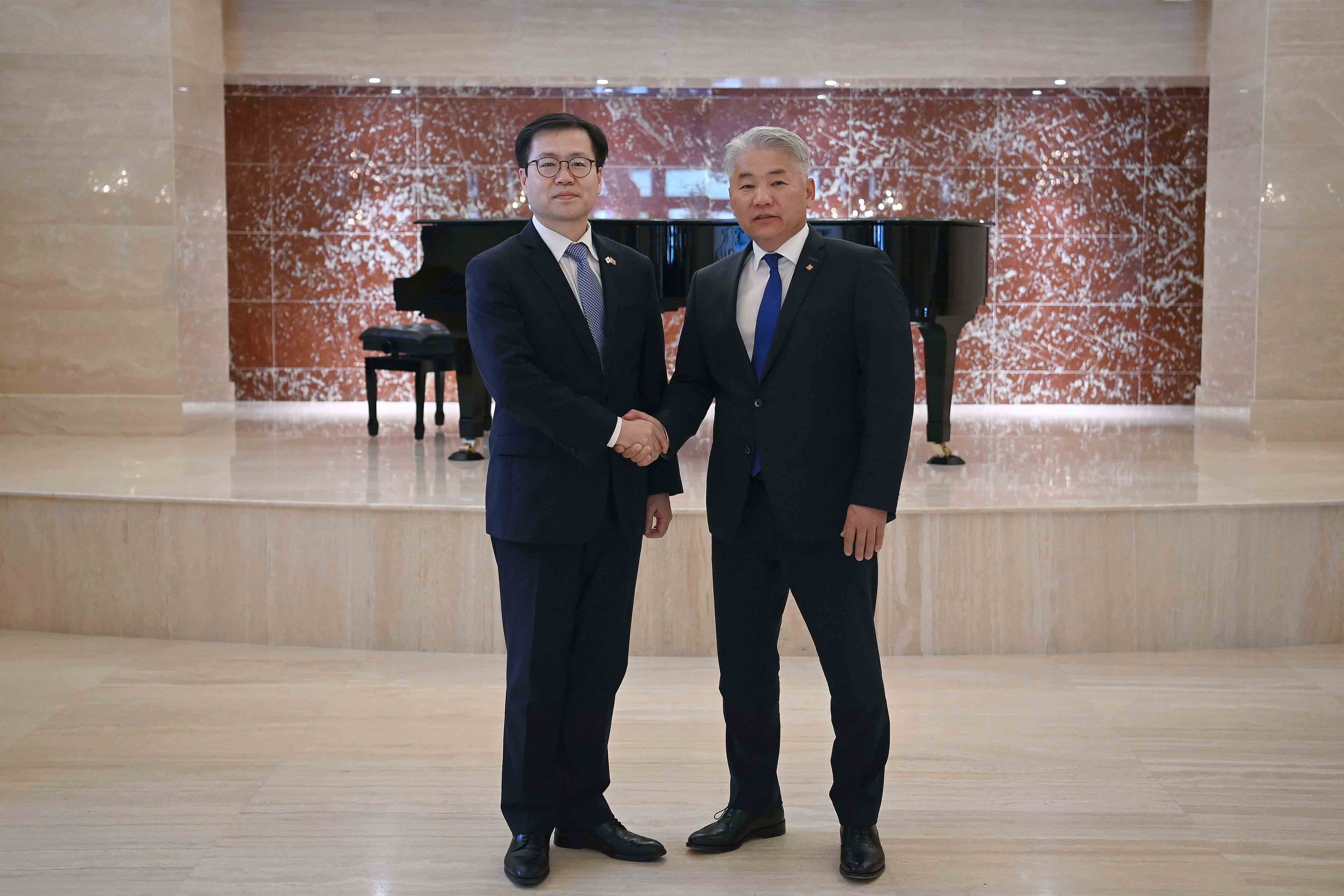 몽골 경제개발부 장관 면담 6