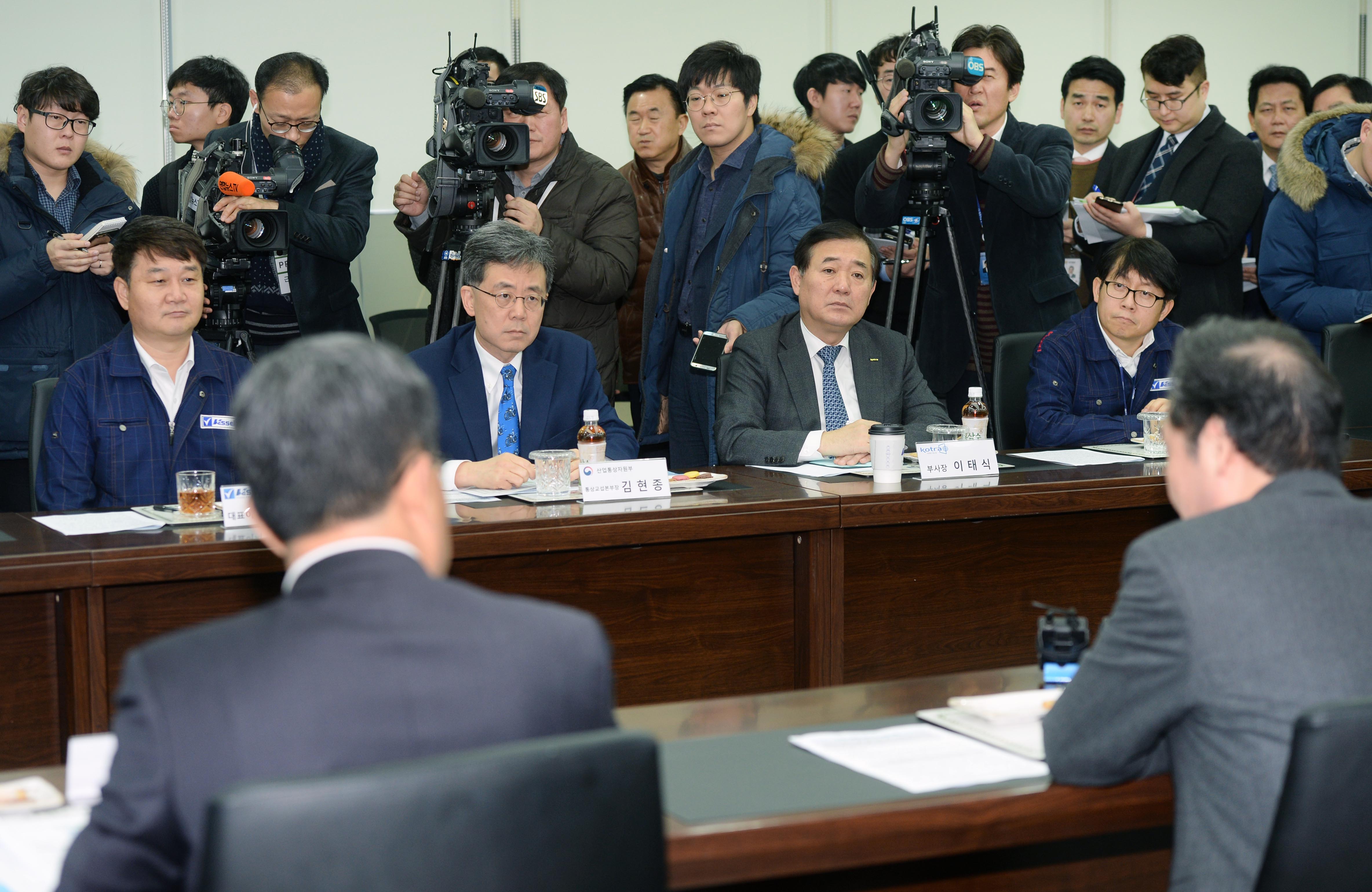 수출 유망 중소기업인 (주)베셀 현장방문 1