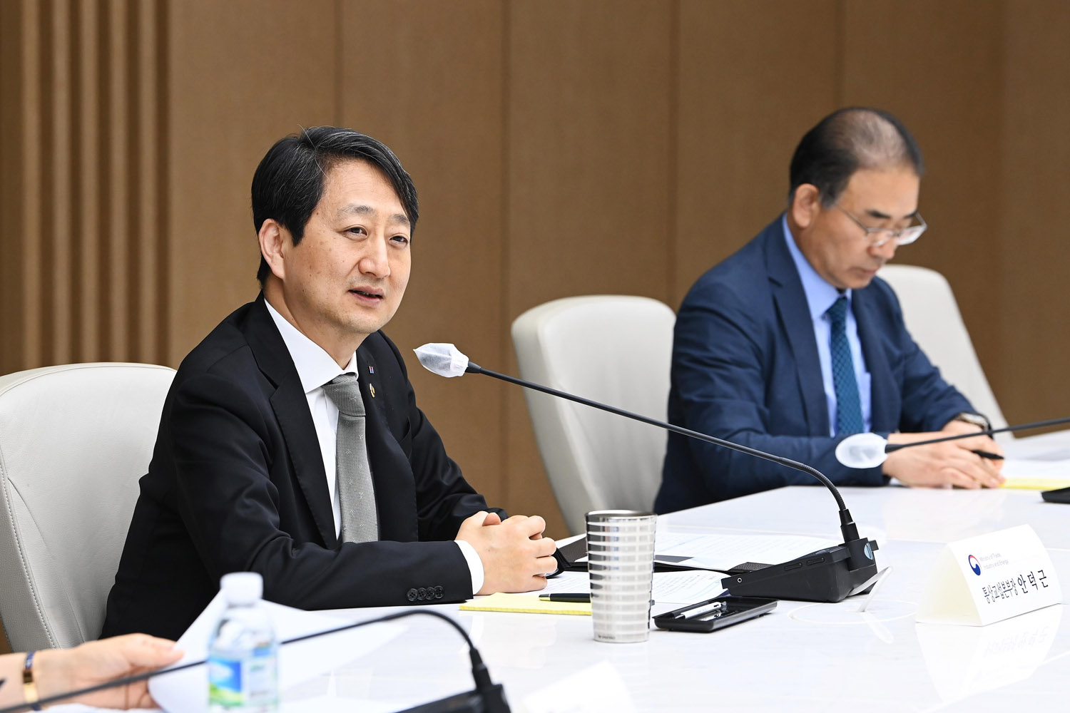 제2차 글로벌 경제 자문단 회의 개최 4