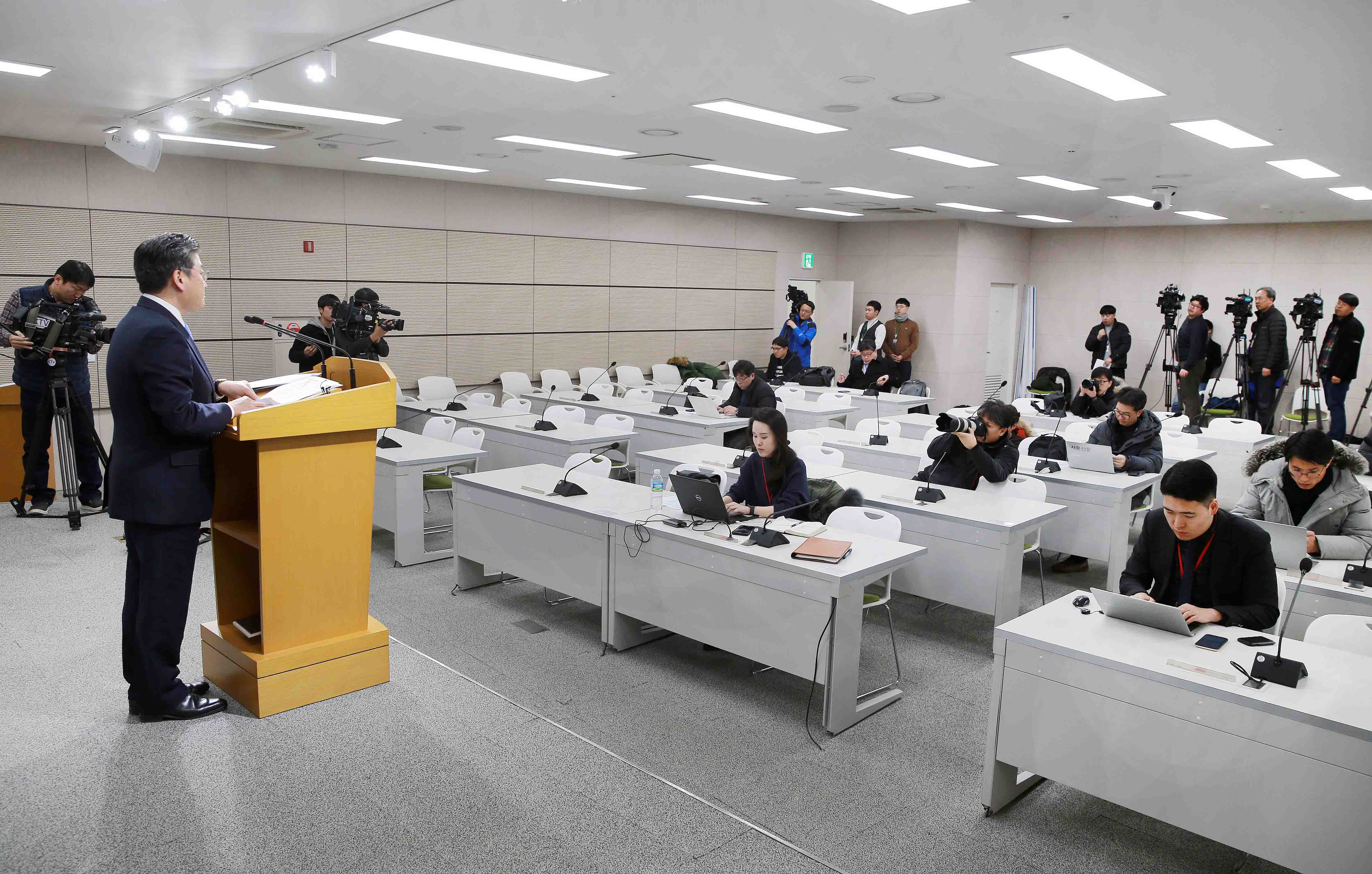 산업기술유출 근절대책 관련 관계부처 합동브리핑 5