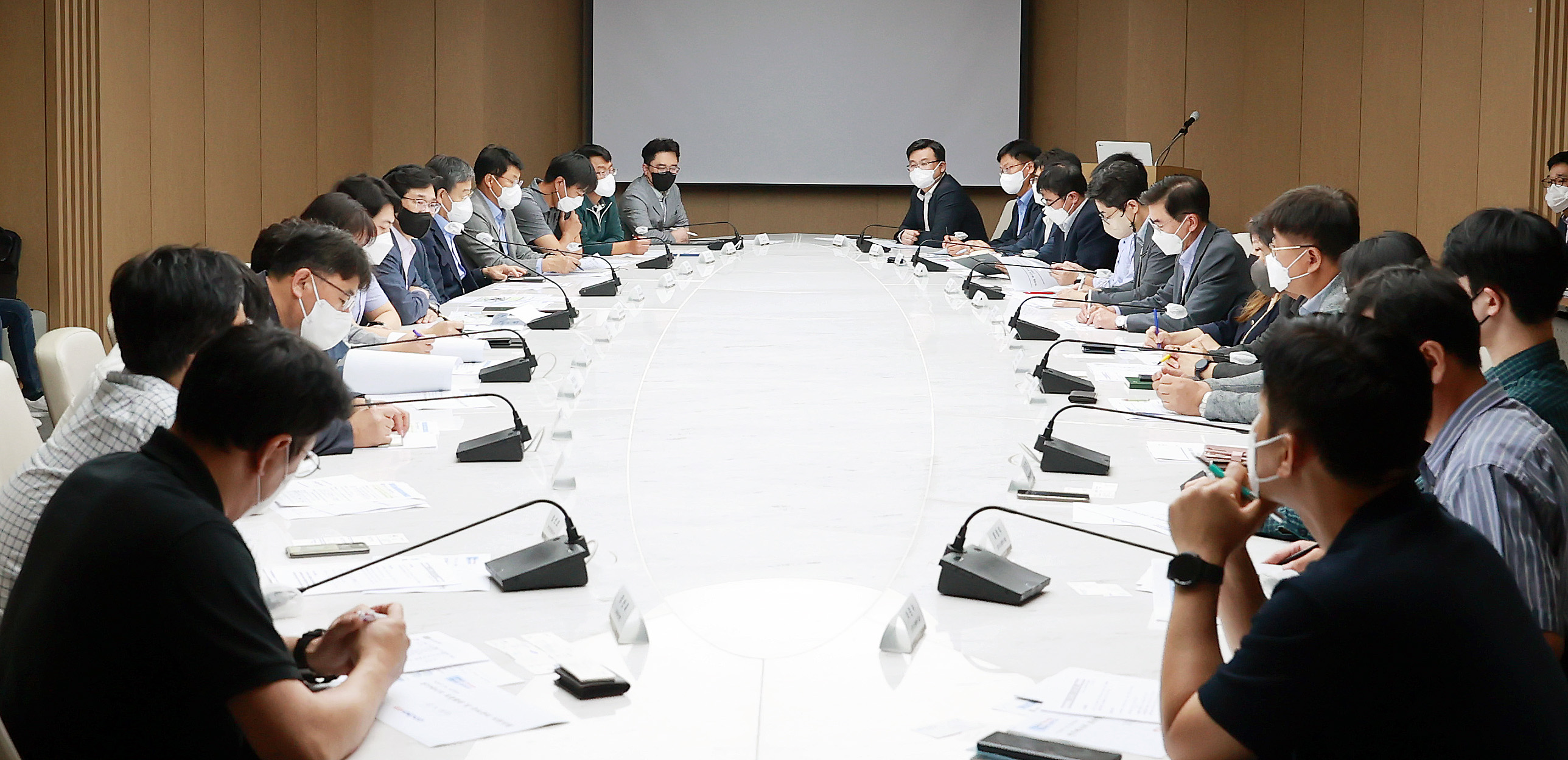 한국형 에너지효율혁신 파트너쉽 구축 산업계 실무회의 4