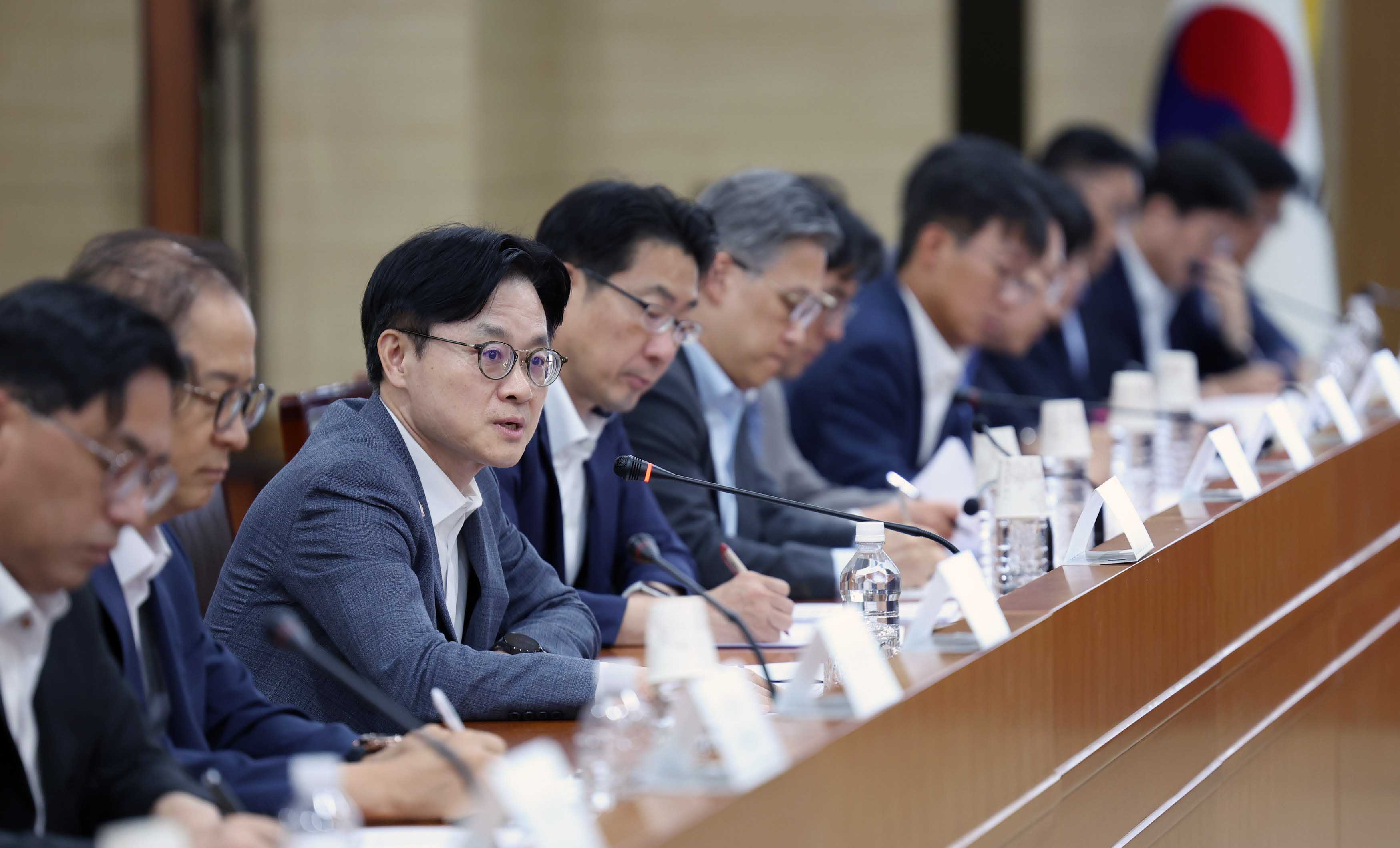산업통상자원부 확대간부회의 개최 1