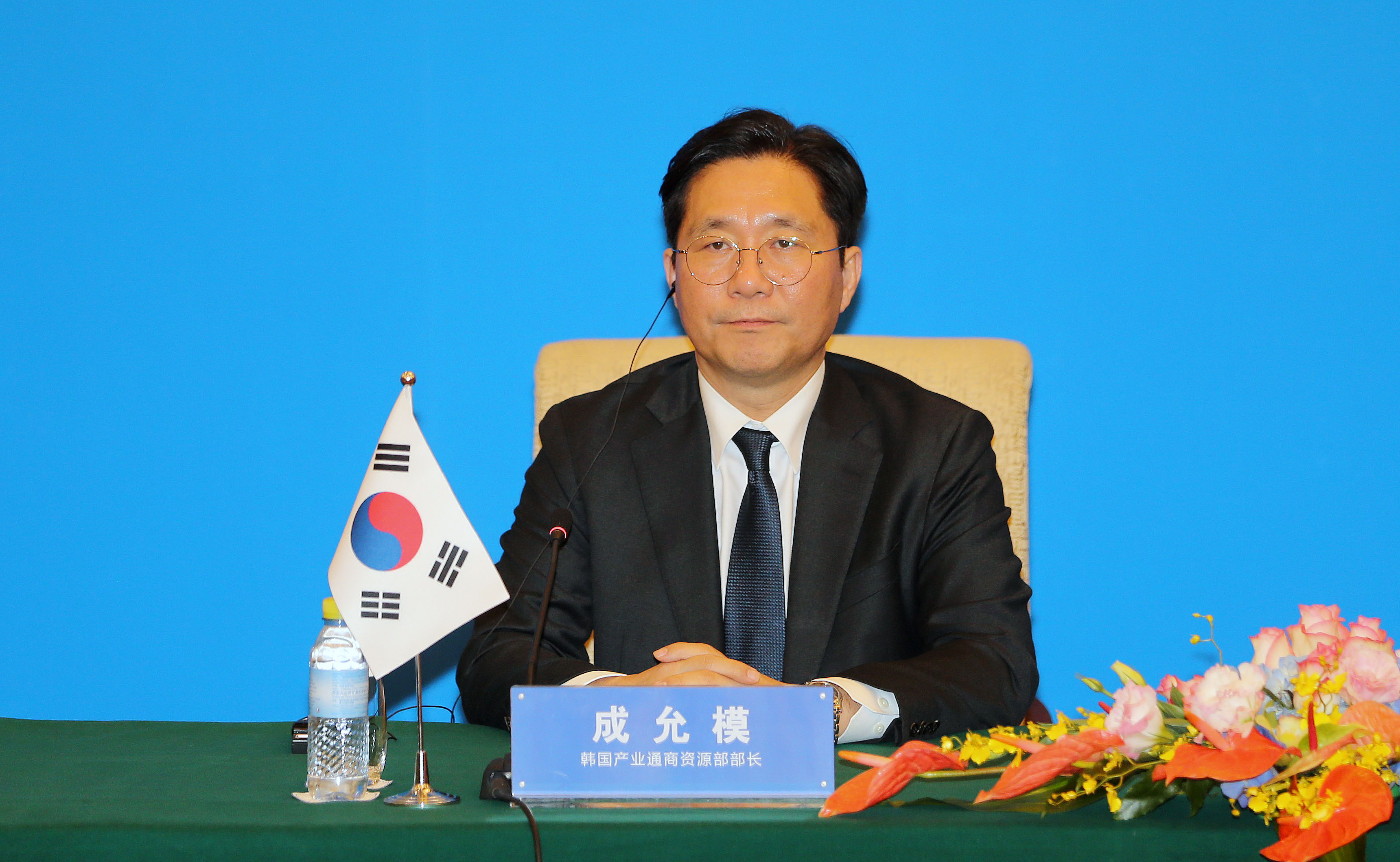 제12차 한일중 경제통상장관회의 결과관련 공동기자회견  3