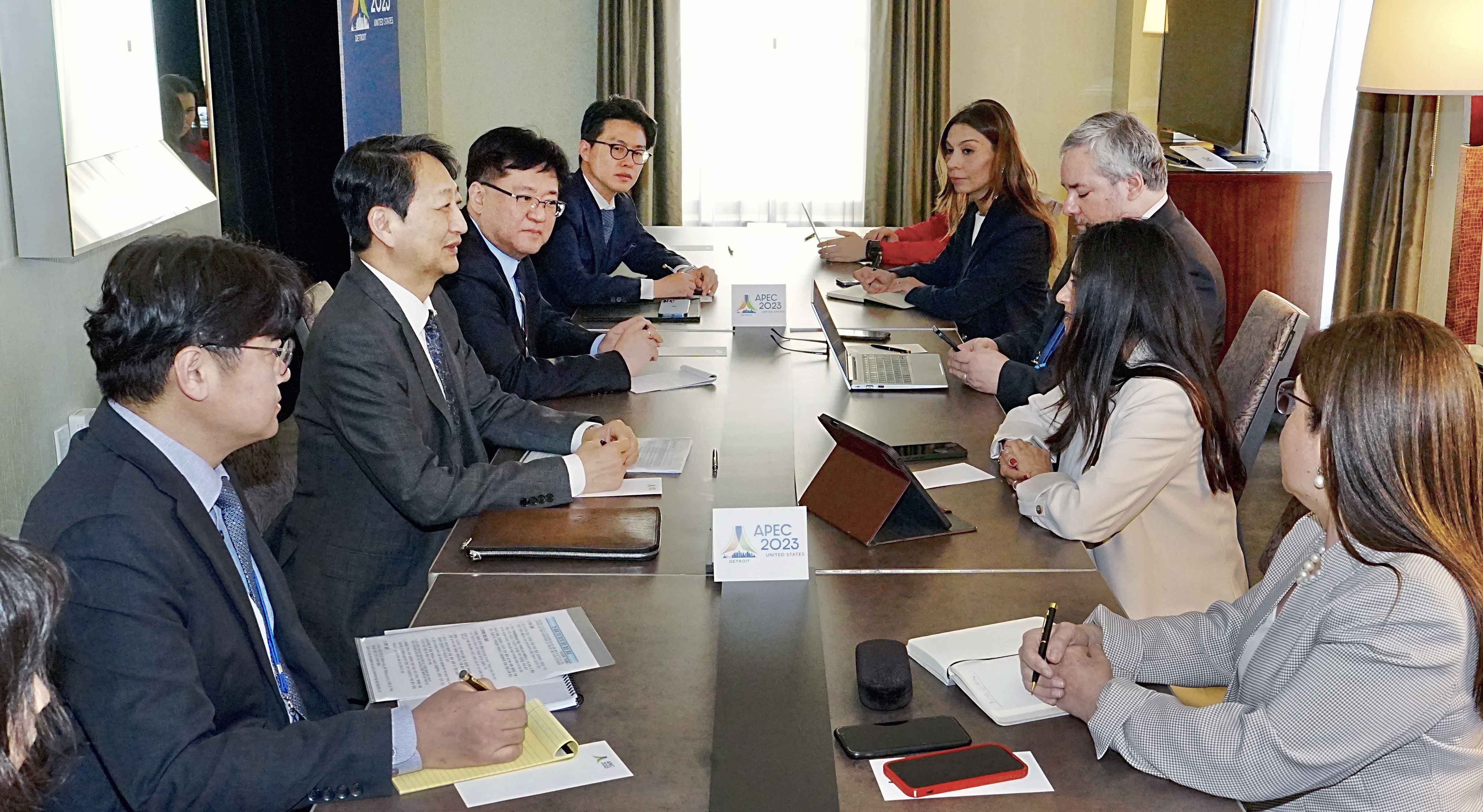 칠레 외교부 국제통상차관 면담 3