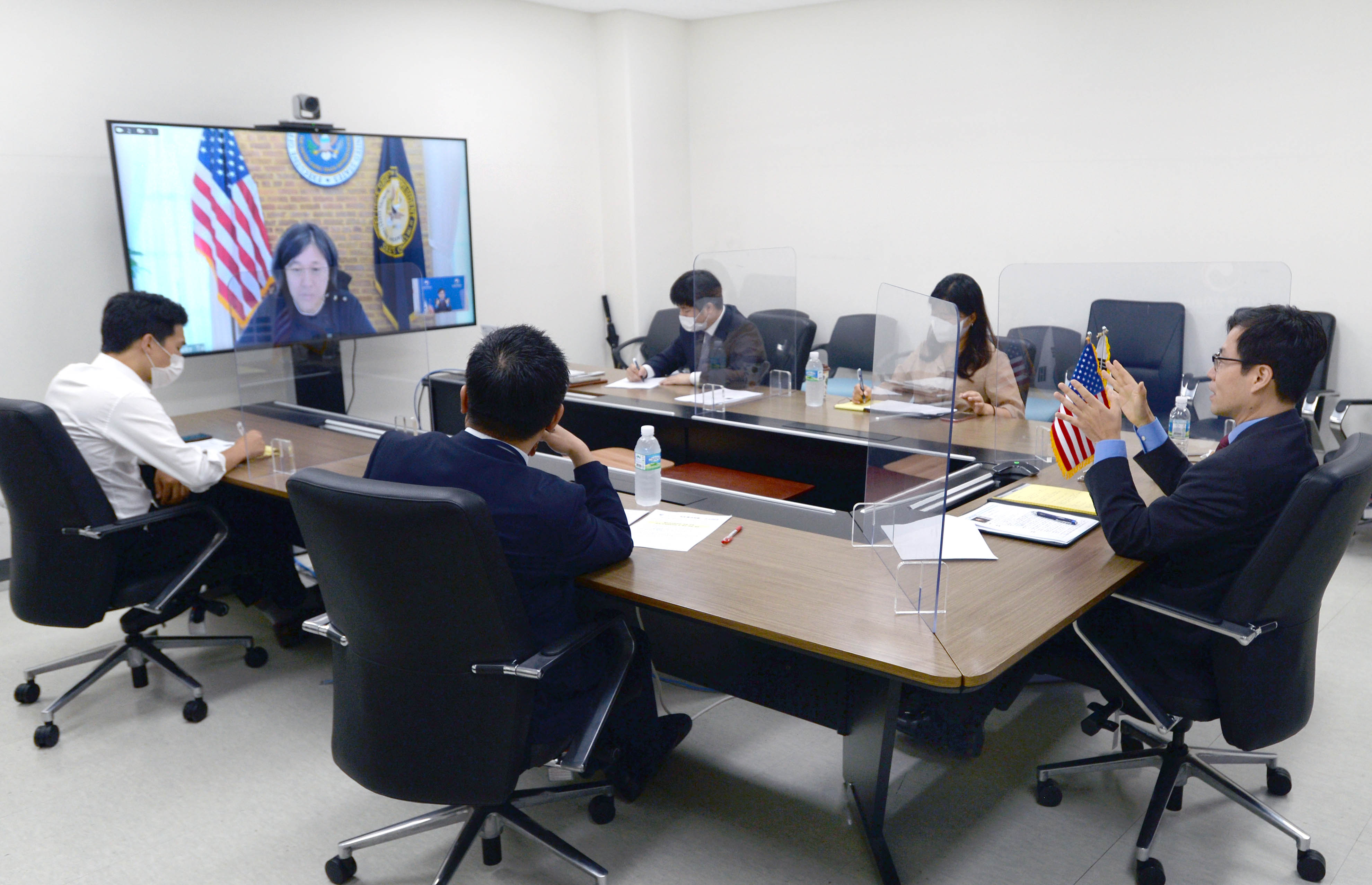 미국 무역대표부(USTR) 대표 화상면담 4