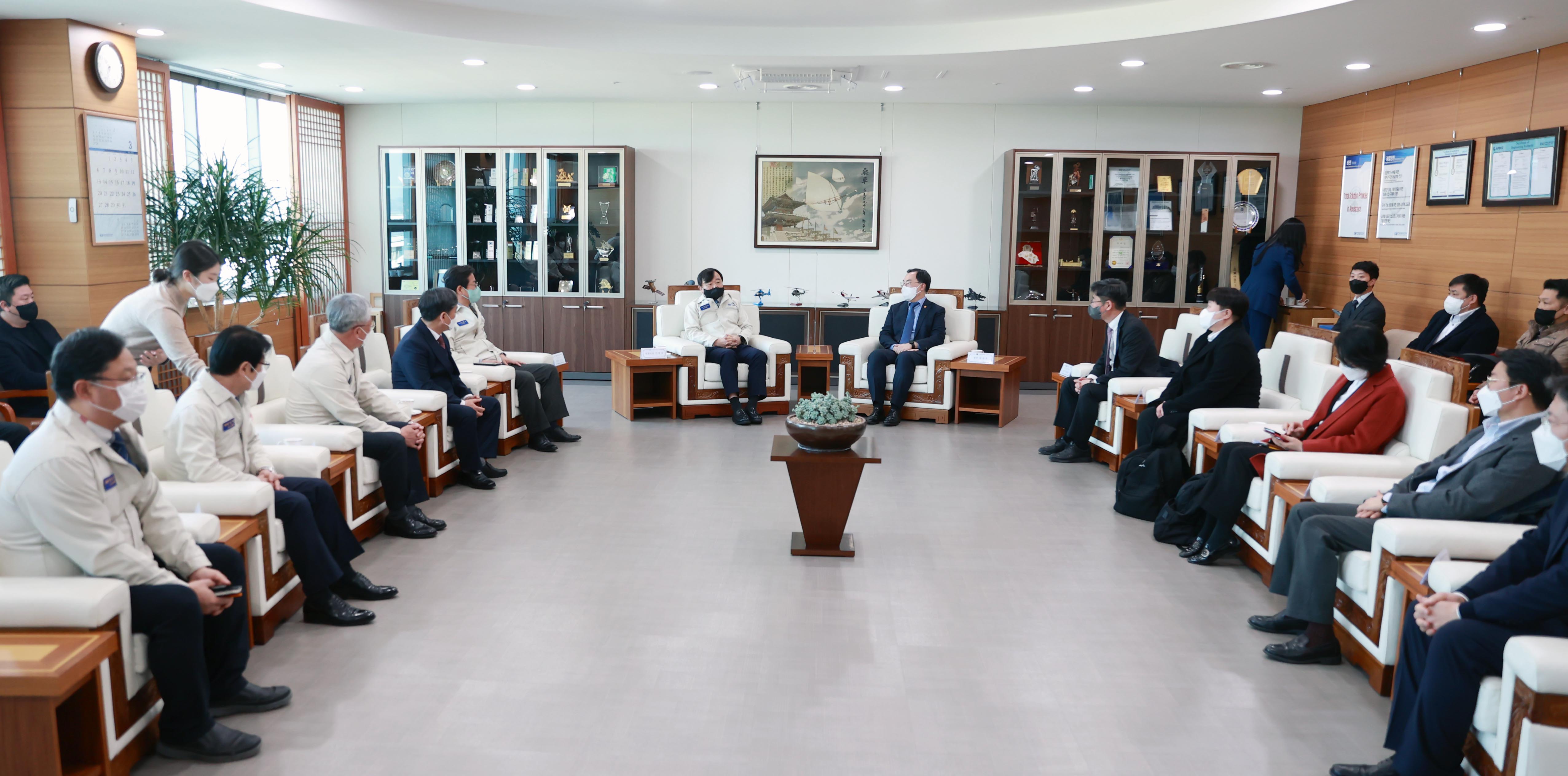 한국항공우주산업(KAI) 헬기 생산 현장 방문 6