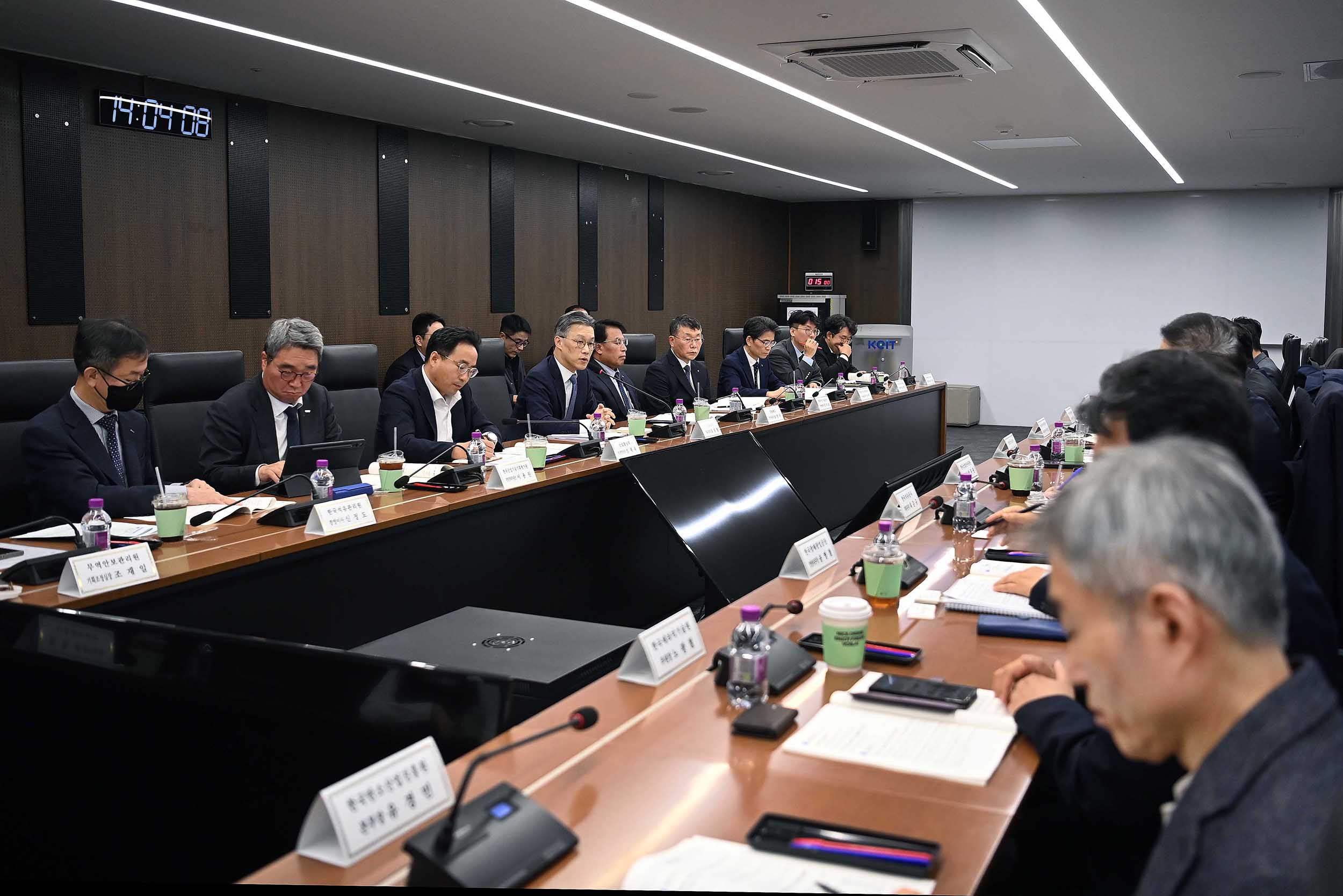 산업통상부 소관 공공기관 부기관장 회의 6