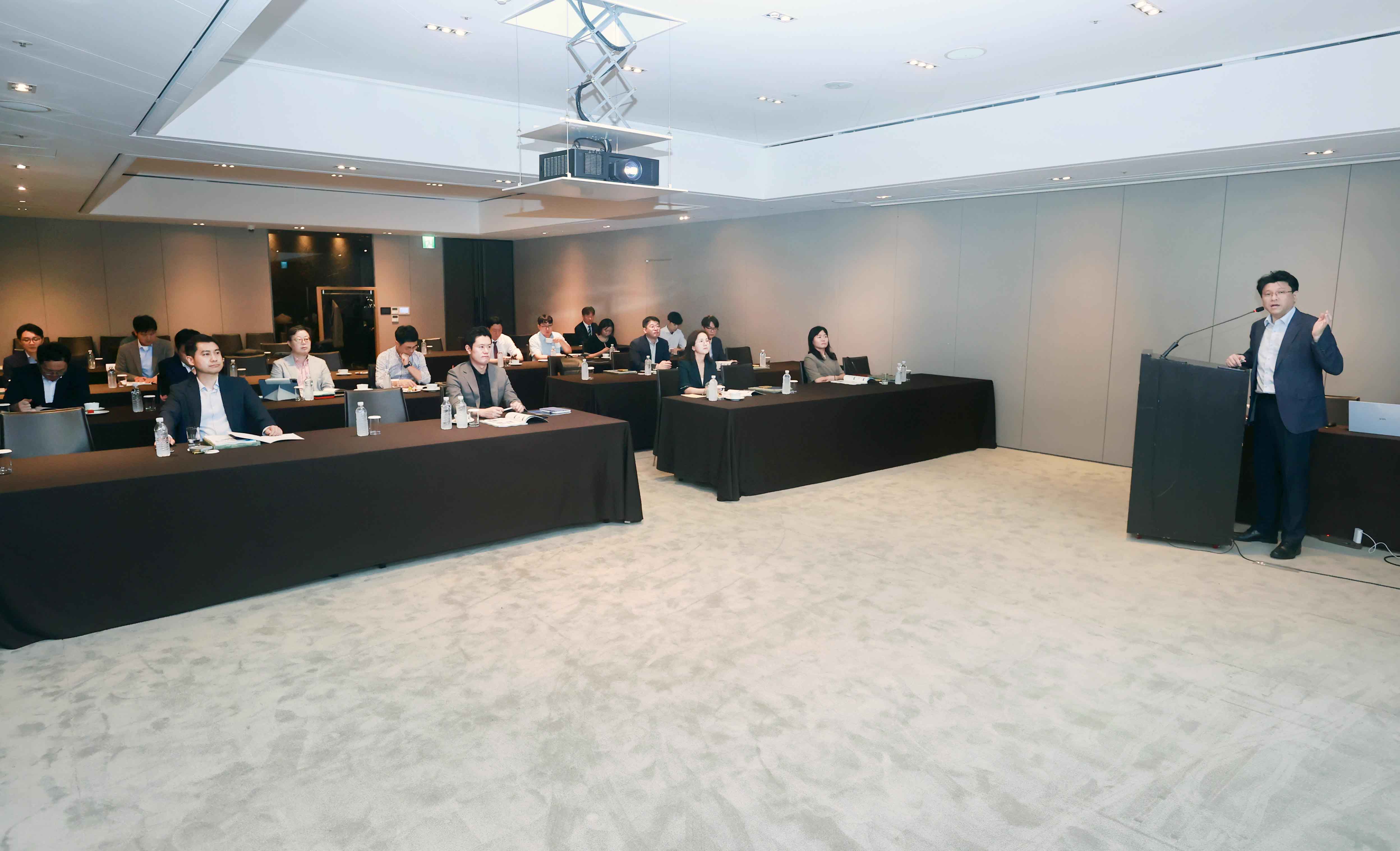 신임 상무관 원전수출 워크숍 3