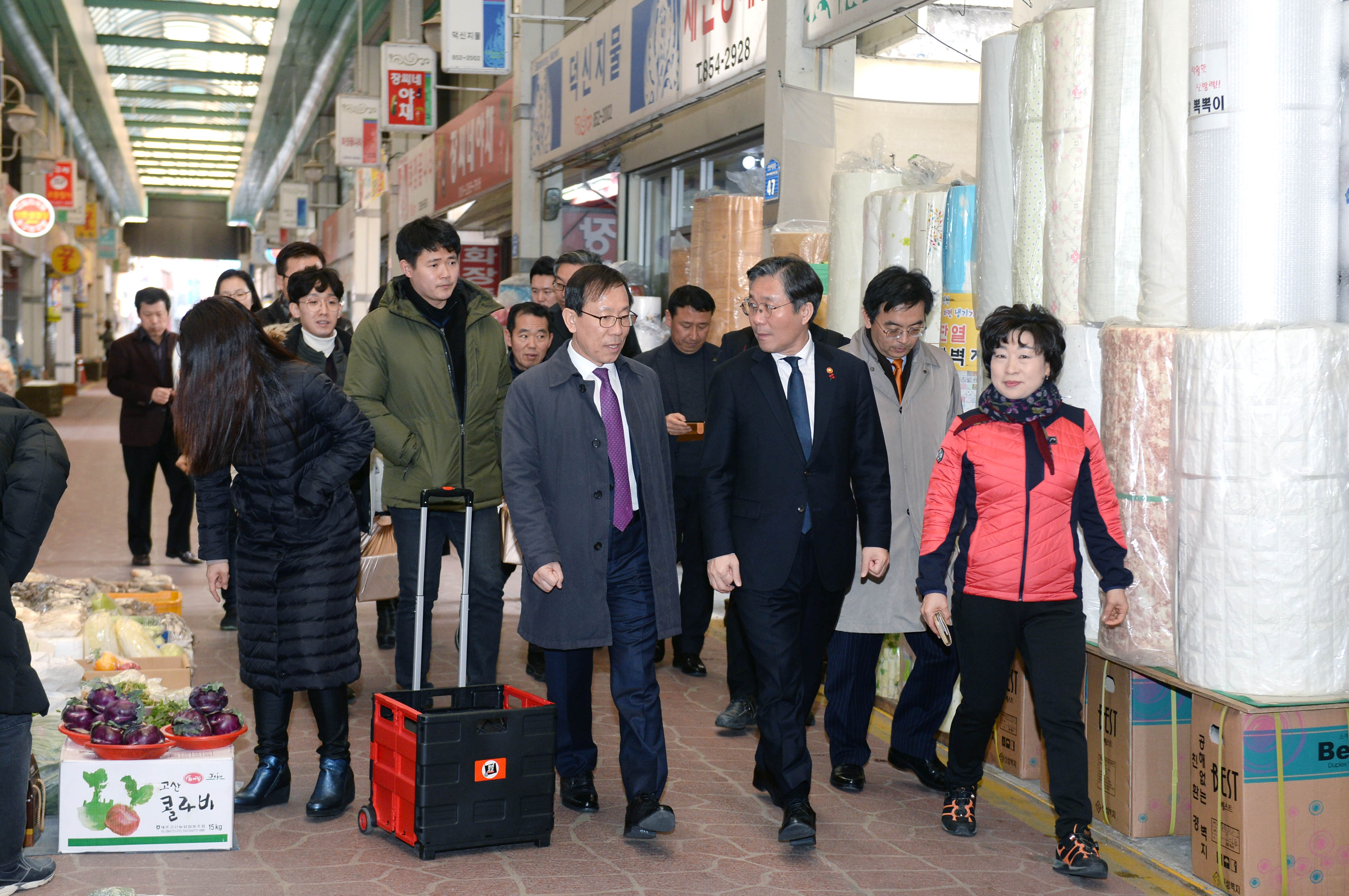 설 명절을 맞아, 전통시장인 공주산성시장 방문 3