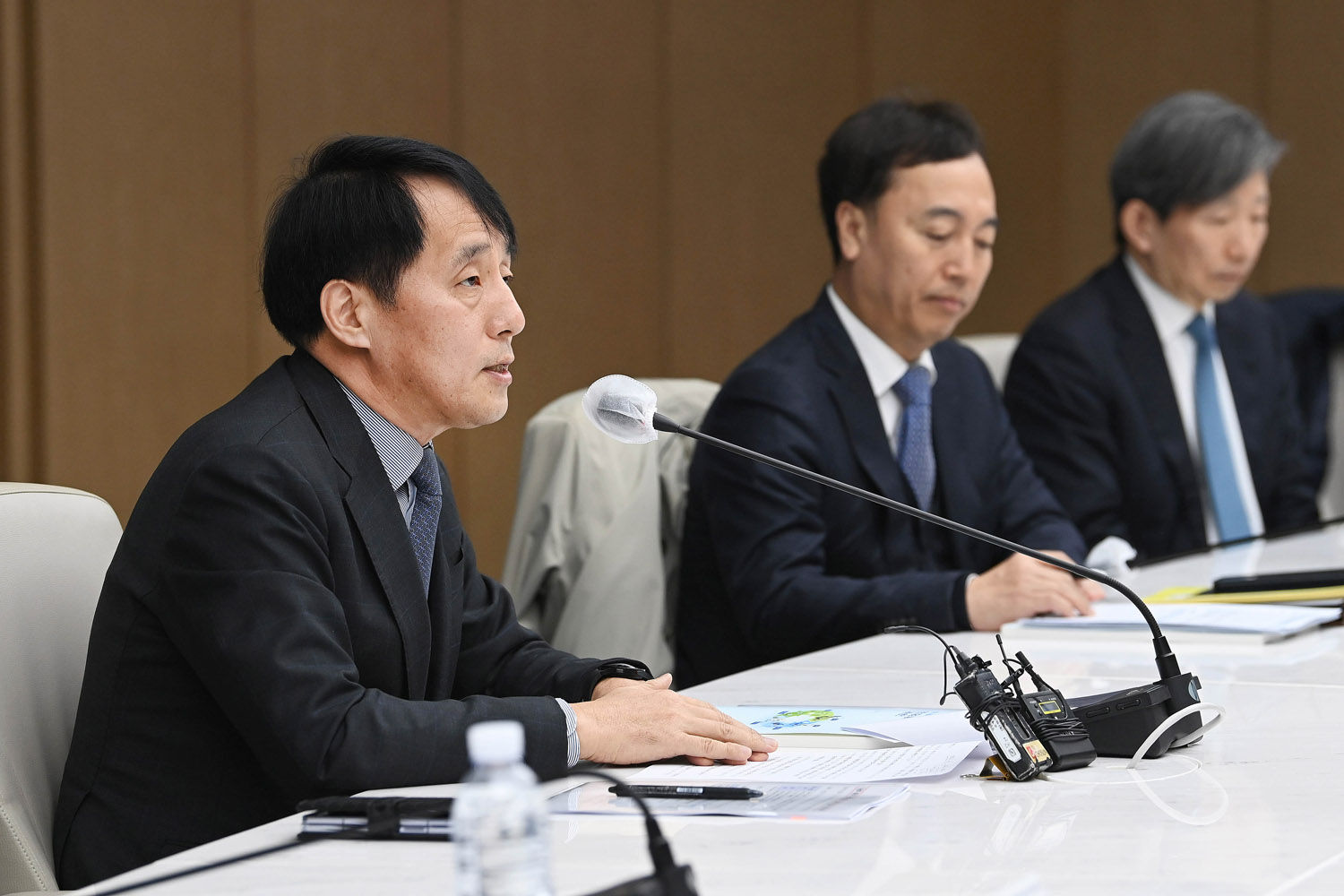 사용후 배터리 통합관리체계 업계안 전달식 3