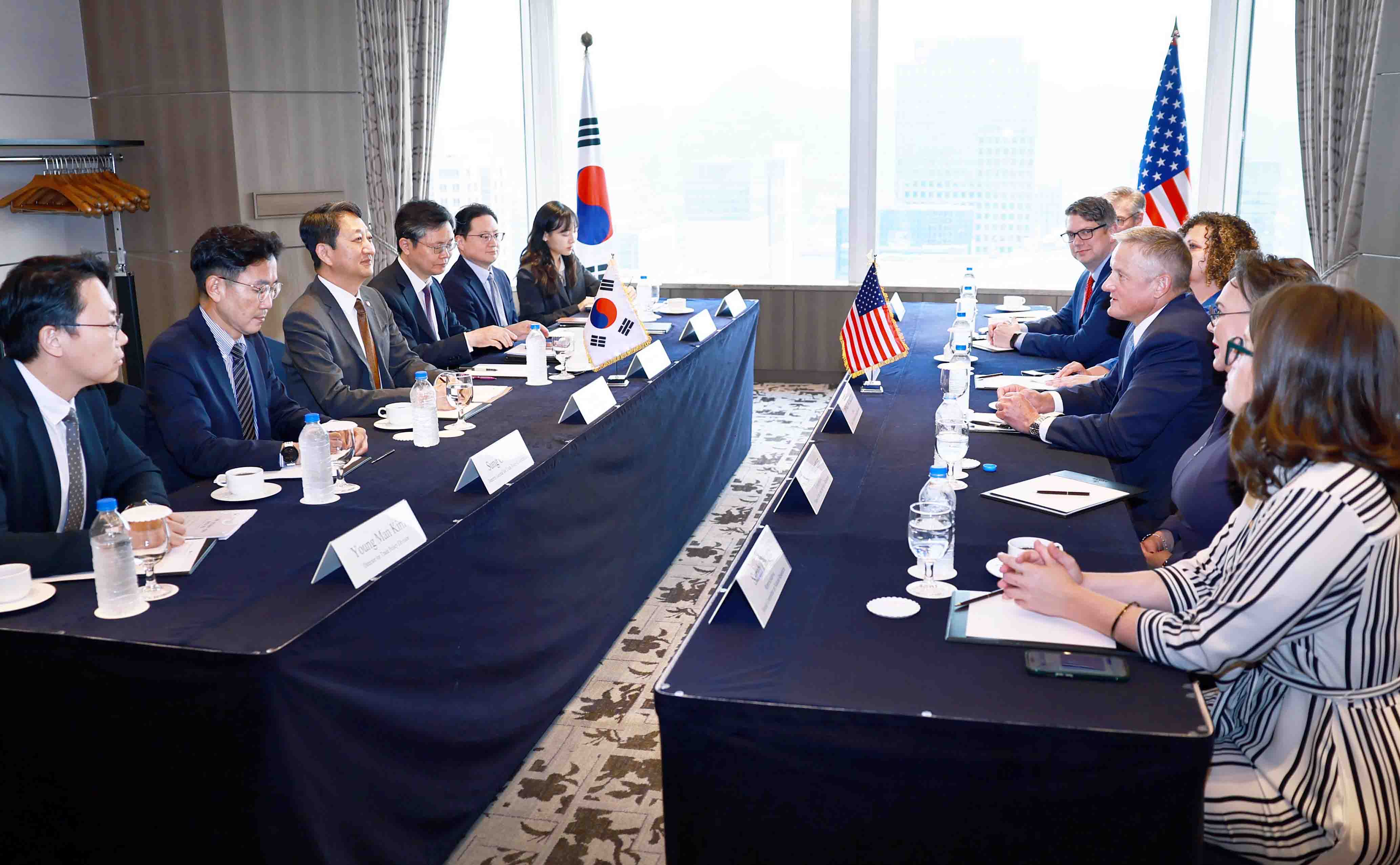 미국 하원 천연자원위원회 의원단 면담 5
