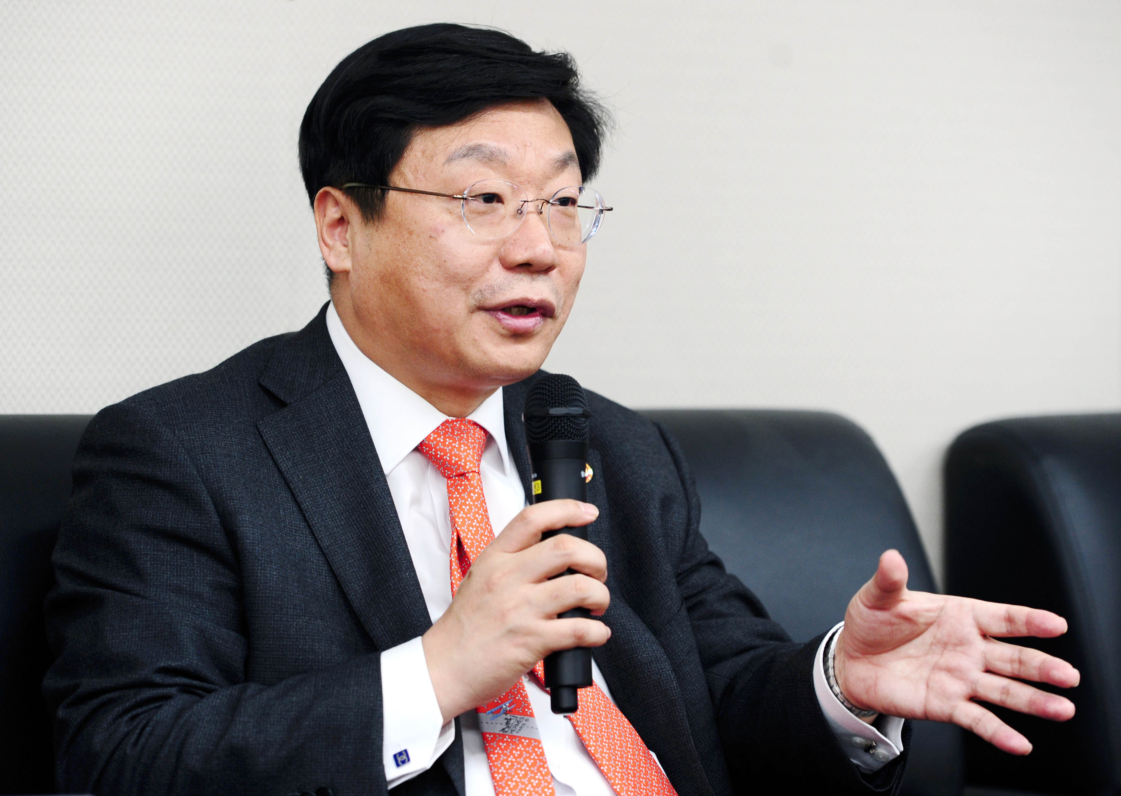 중국방문 성과 관련 브리핑 1
